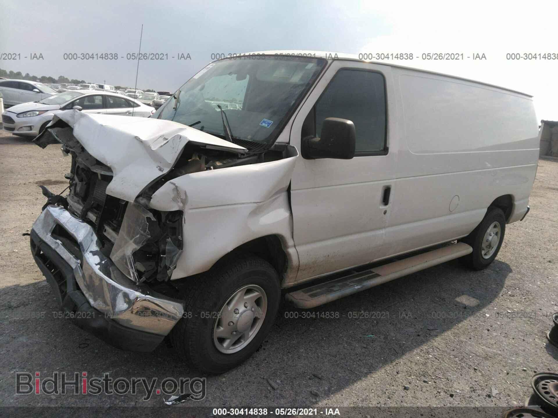 2011 FORD ECONOLINE CARGO VAN - VIN: 1FTNE2EWXBDA49976 - Фото 2