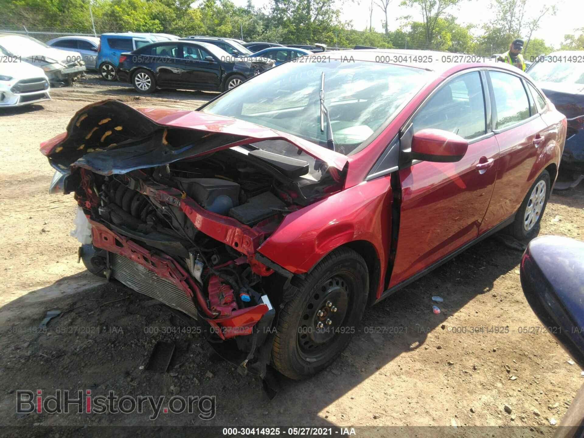 2012 FORD FOCUS - VIN: 1FAHP3F23CL255517 - Фото 2