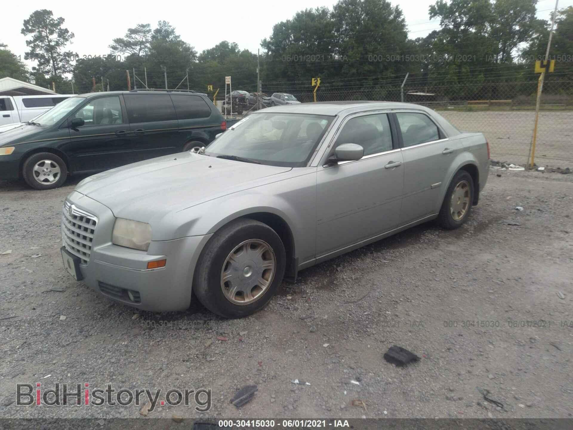 2006 CHRYSLER 300 - VIN: 2C3LA53G26H108547 - Фото 2