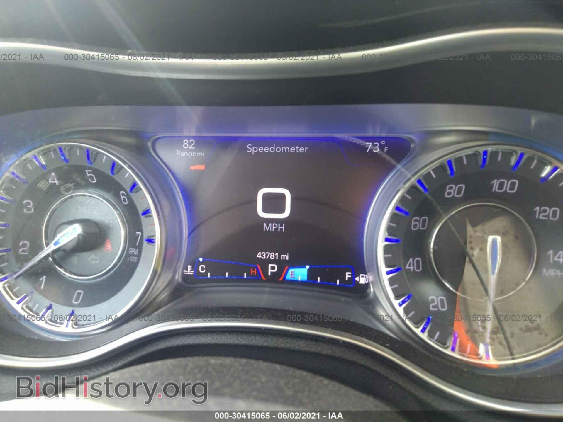 2017 CHRYSLER 300 - VIN: 2C3CCAAGXHH534110 - Фото 7