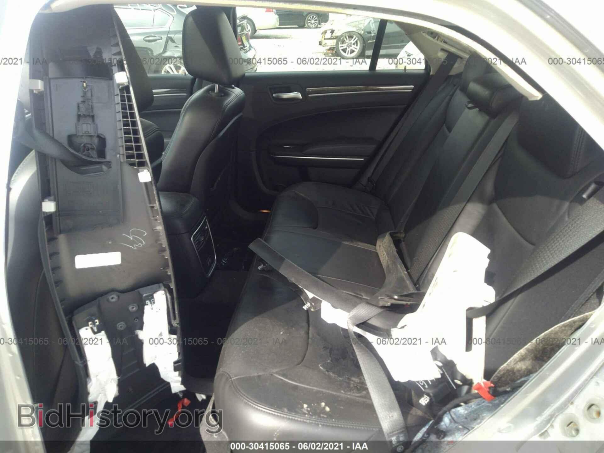 2017 CHRYSLER 300 - VIN: 2C3CCAAGXHH534110 - Фото 8