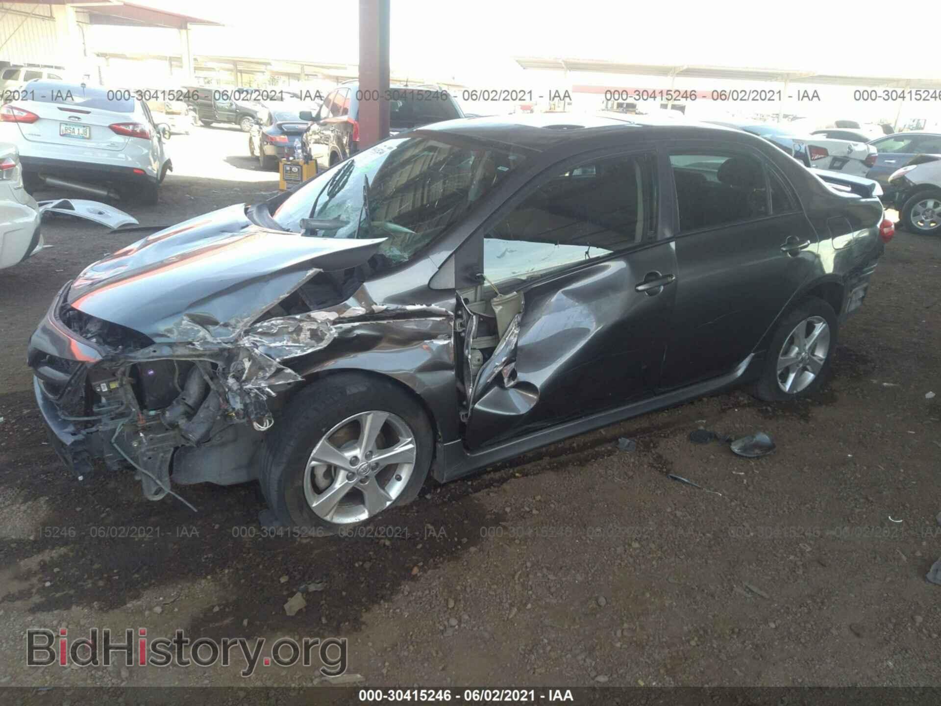 2011 TOYOTA COROLLA - VIN: 2T1BU4EE2BC713208 - Фото 2