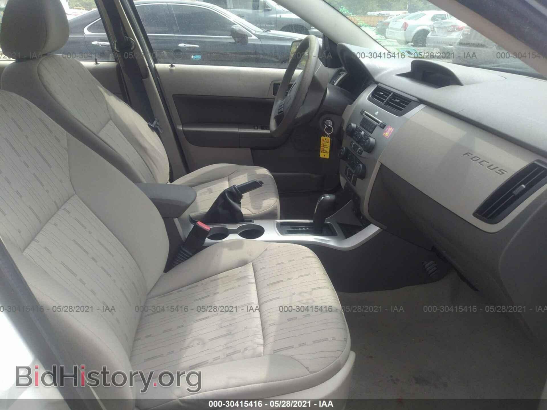 2011 FORD FOCUS - VIN: 1FAHP3FN1BW140258 - Фото 5