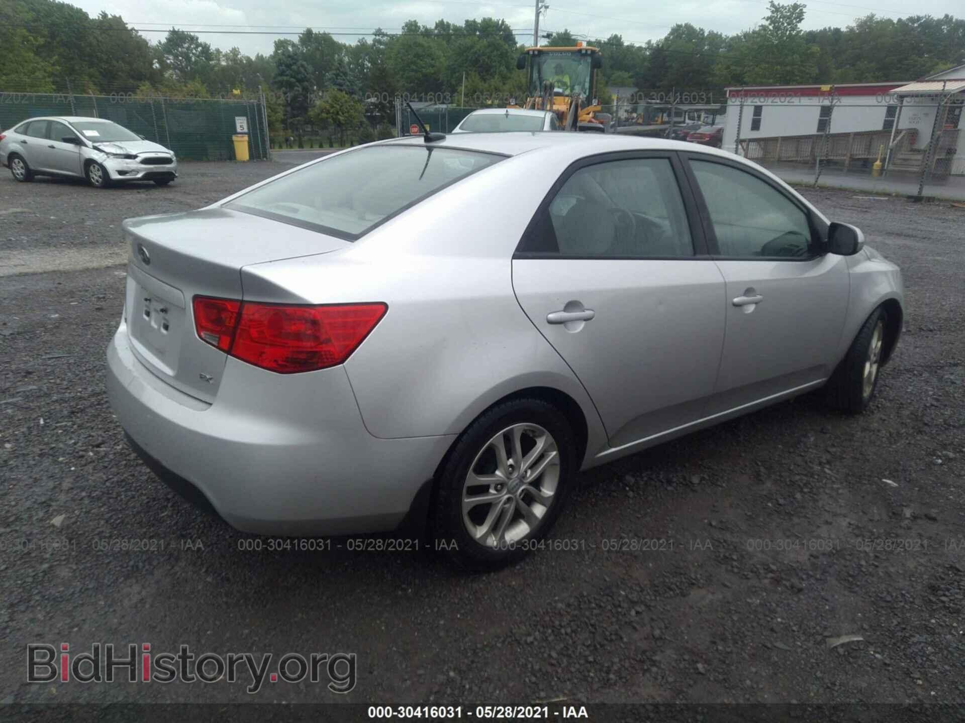 2012 KIA FORTE - VIN: KNAFU4A29C5490965 - Фото 4