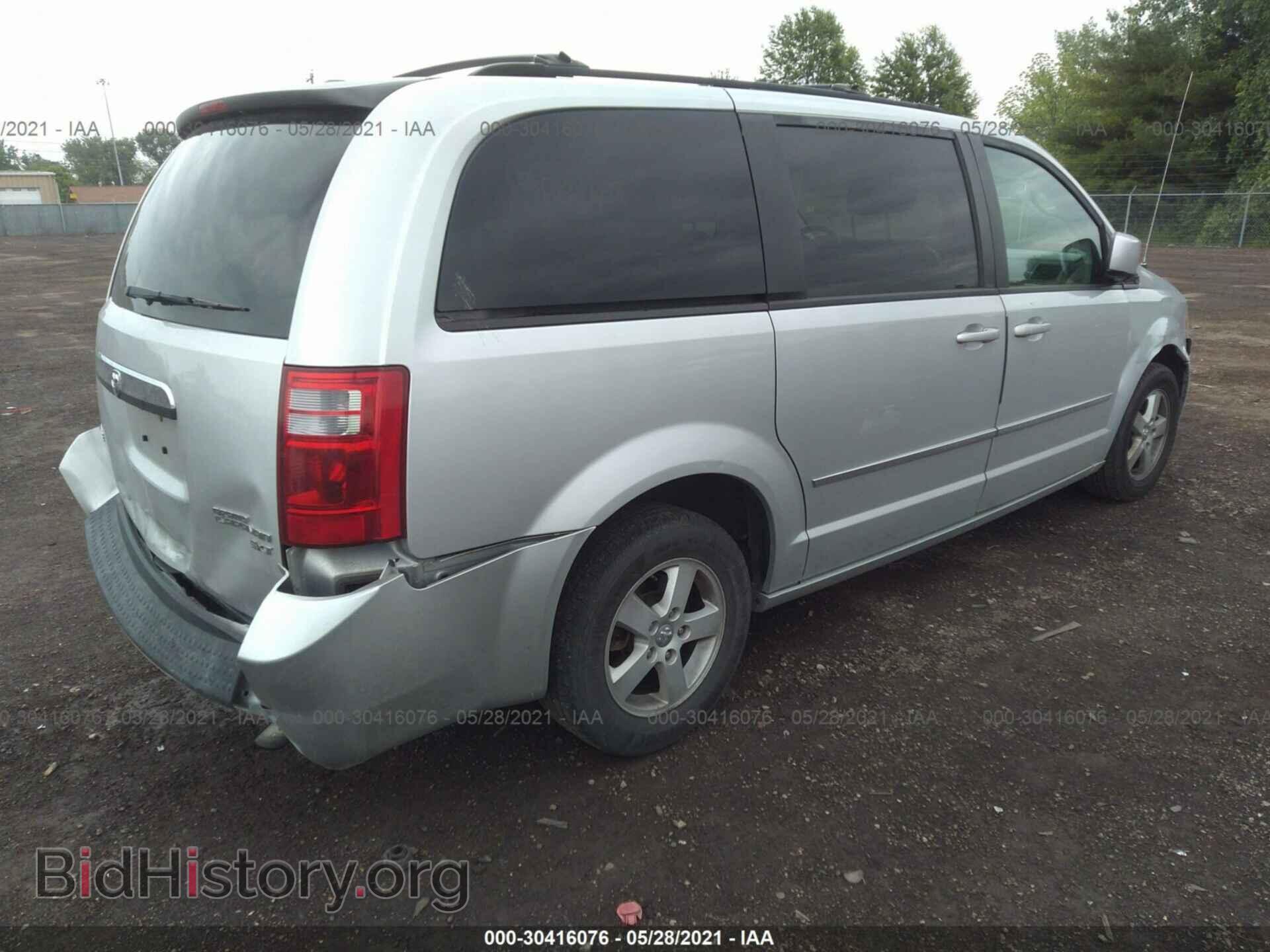 2010 DODGE GRAND CARAVAN - VIN: 2D4RN5D16AR475574 - Фото 4