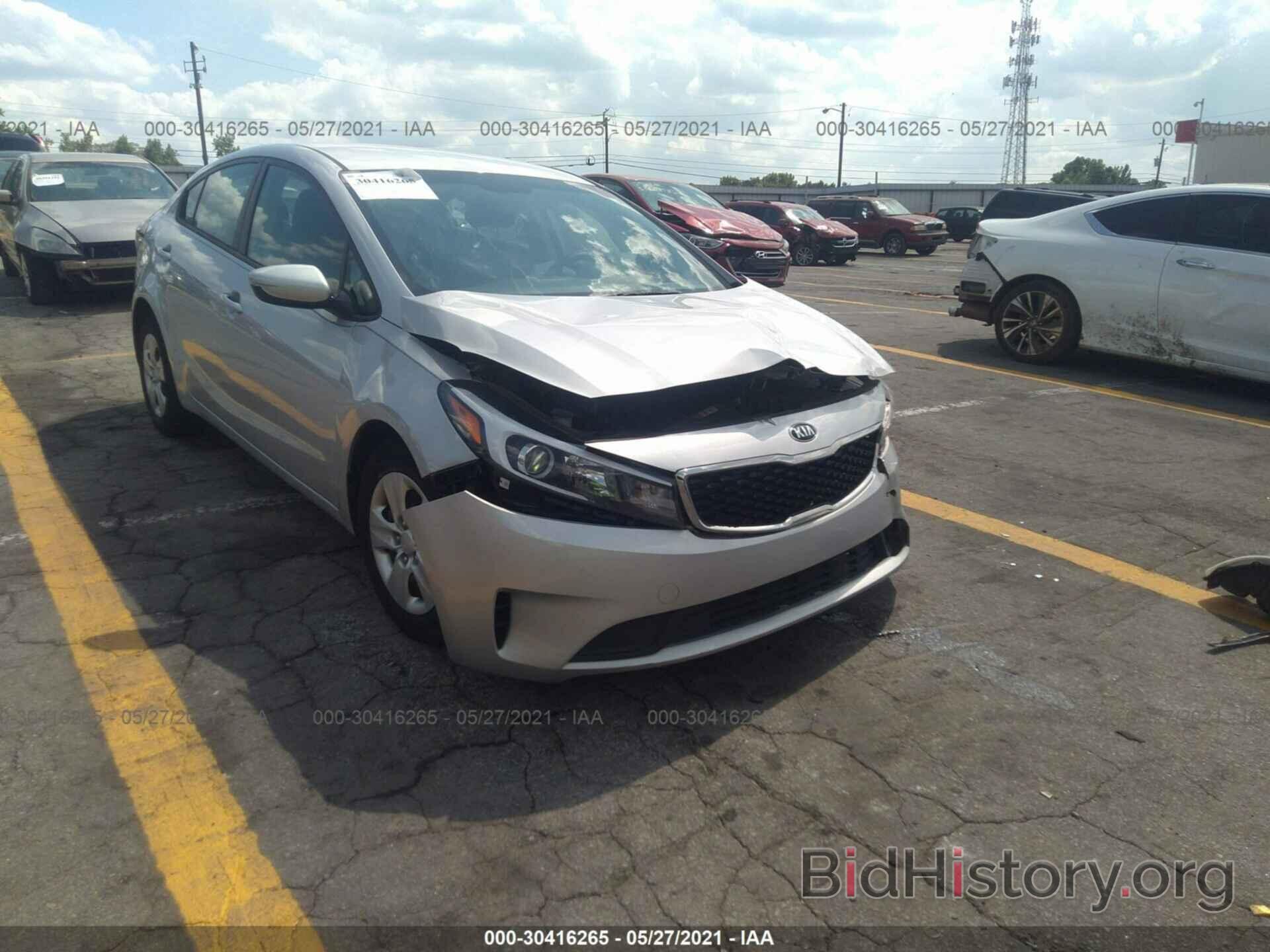 Photo 3KPFL4A7XHE143917 - KIA FORTE 2017