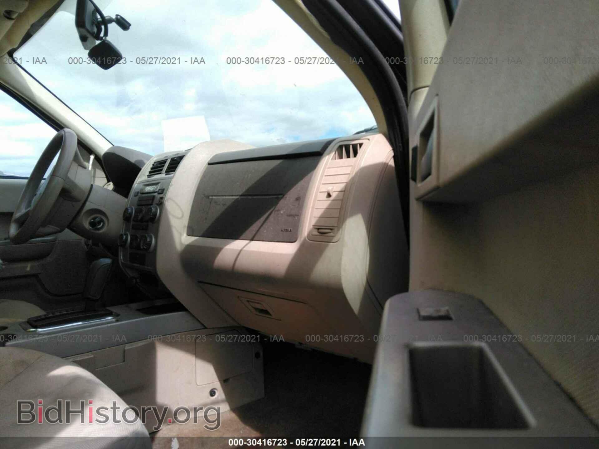 2008 FORD ESCAPE - VIN: 1FMCU93178KA09283 - Фото 5
