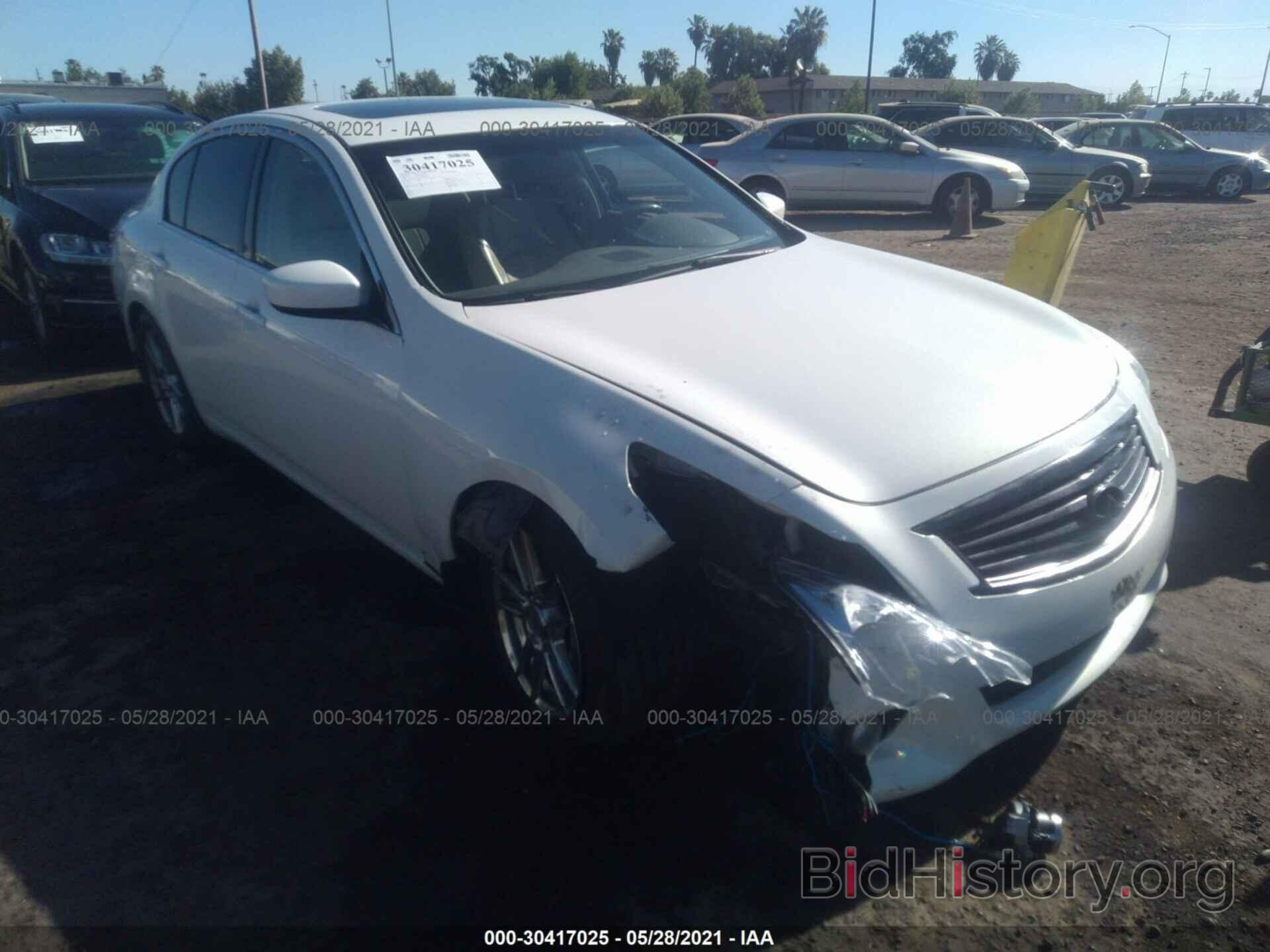 Photo JN1CV6AP1DM710376 - INFINITI G37 SEDAN 2013