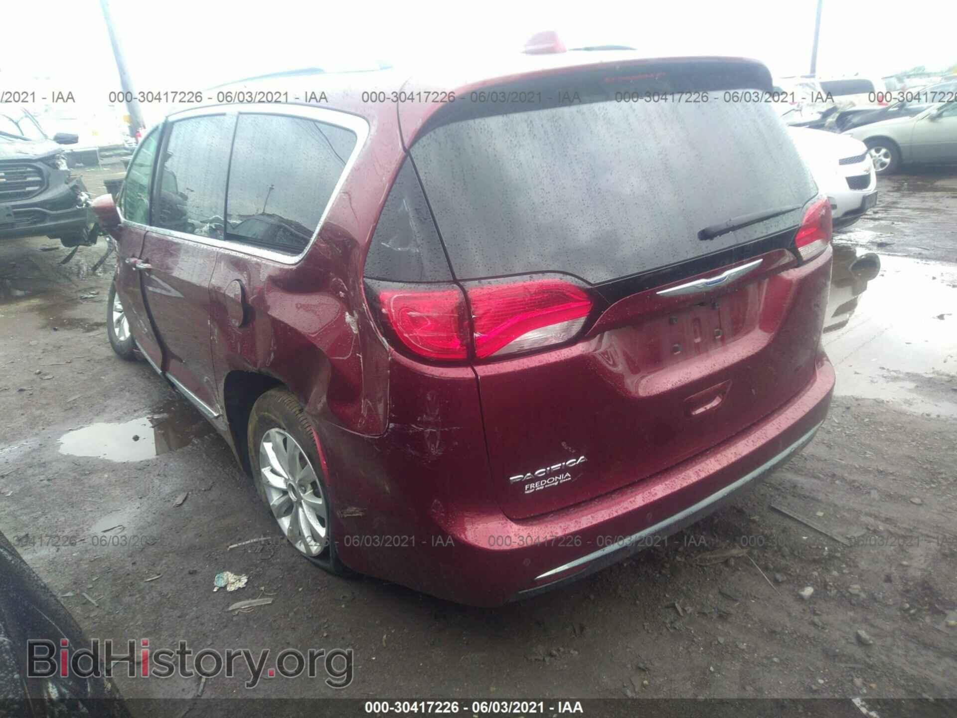 2018 CHRYSLER PACIFICA - VIN: 2C4RC1EG7JR197735 - Фото 3