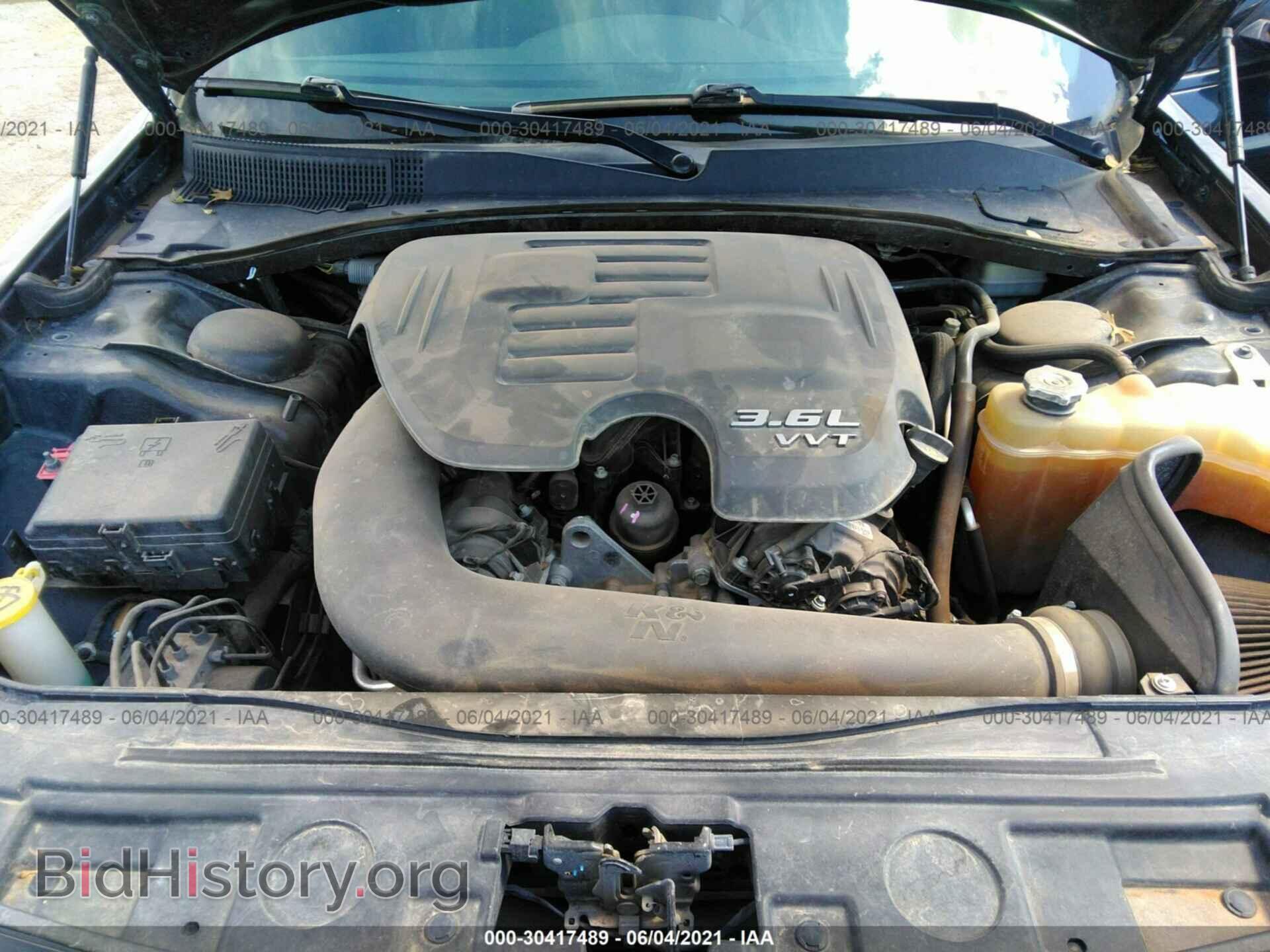 2014 CHRYSLER 300 - VIN: 2C3CCAGG1EH381765 - Photo 10