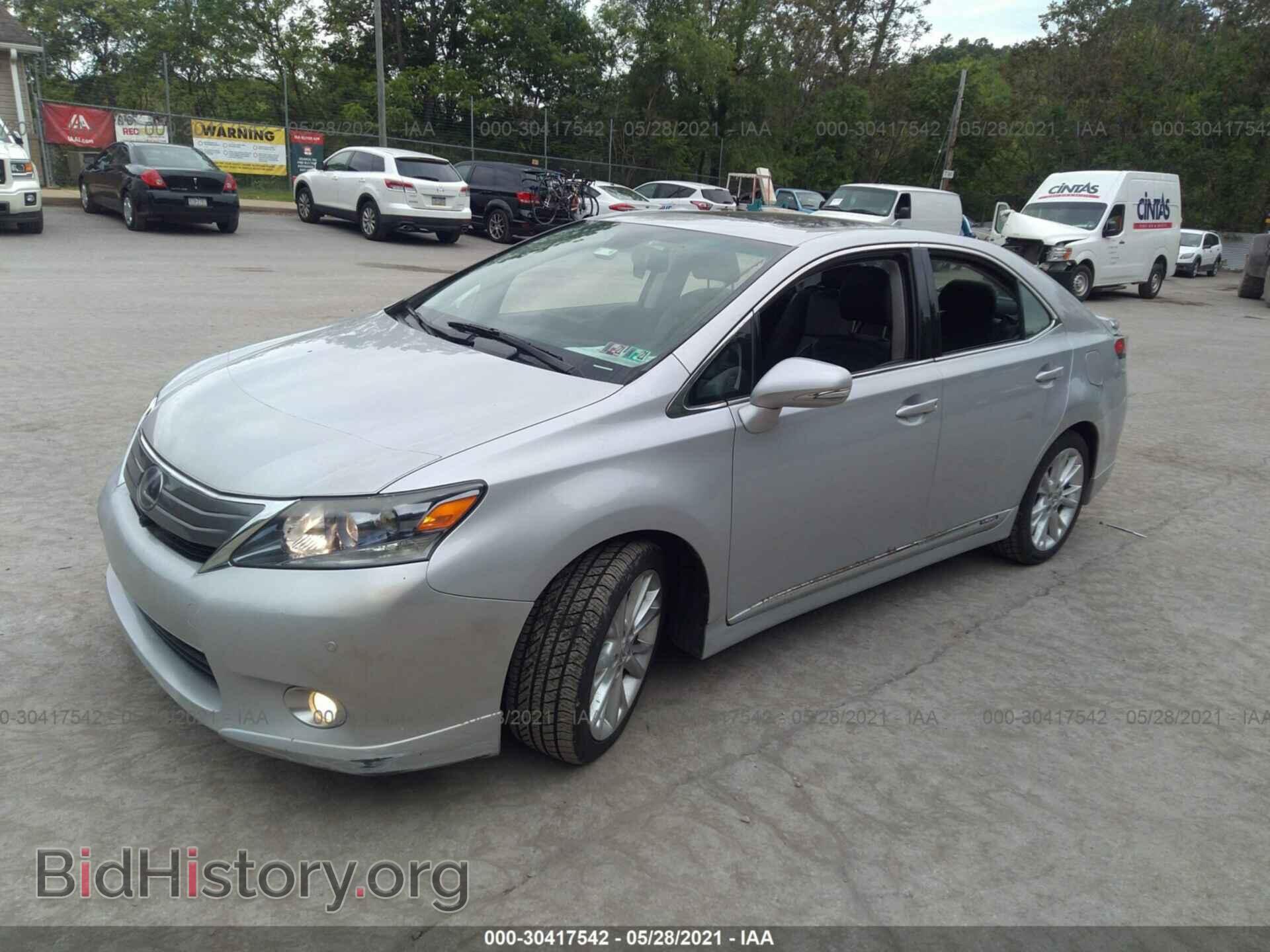 2010 LEXUS HS 250H - VIN: JTHBB1BA2A2000746 - Photo 2