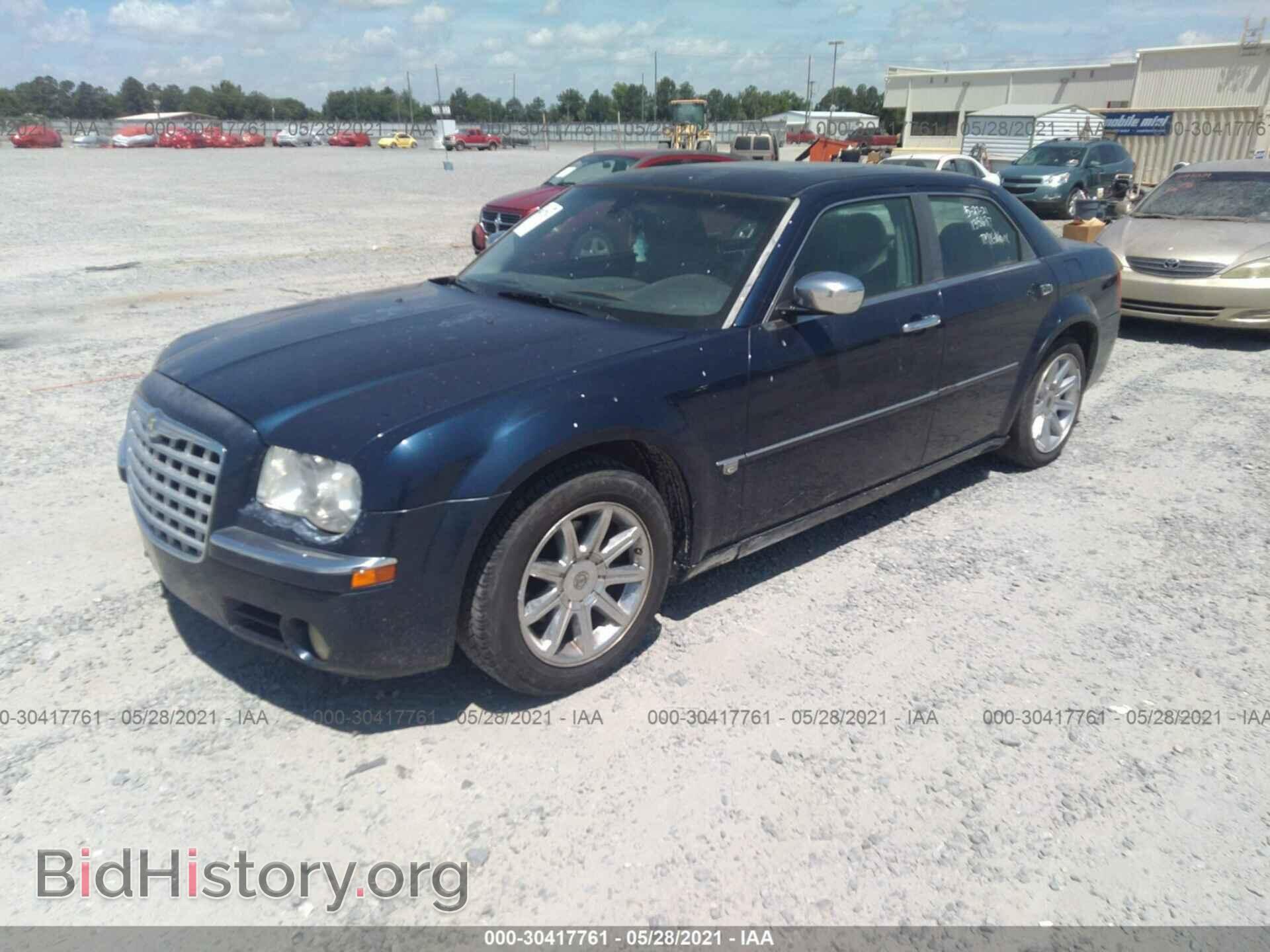 2006 CHRYSLER 300 - VIN: 2C3LA63H86H135637 - Фото 2