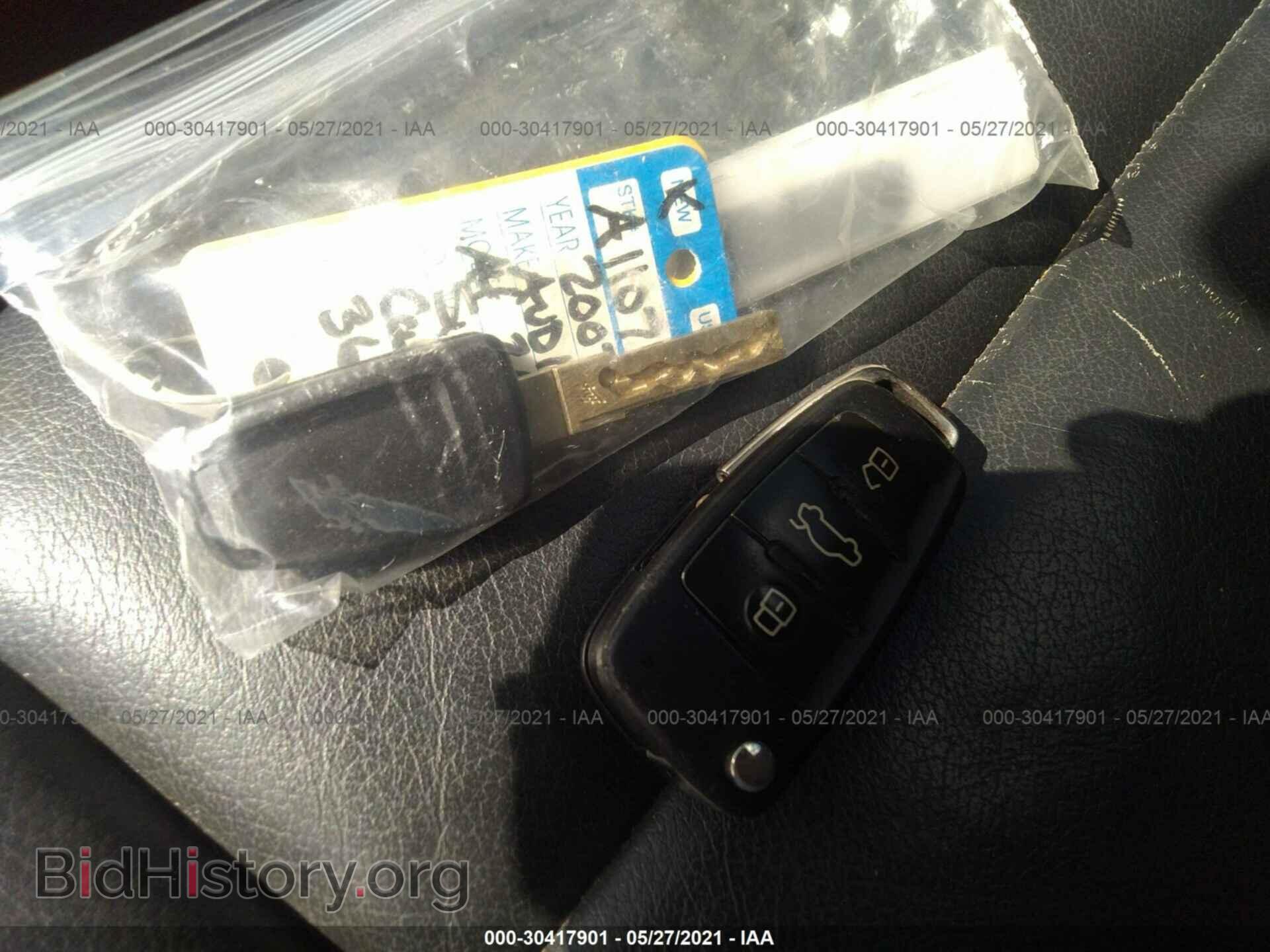 2007 AUDI A4 - VIN: WAUDF48H37K013659 - Фото 11