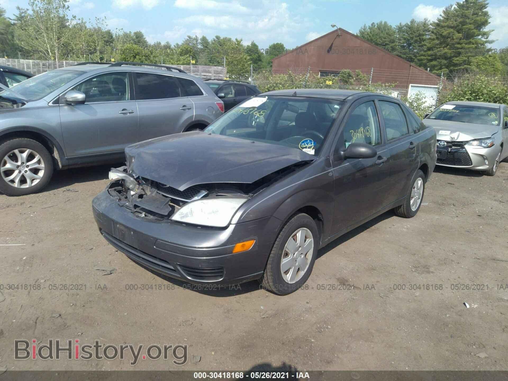 2007 FORD FOCUS - VIN: 1FAFP34N07W176881 - Фото 2