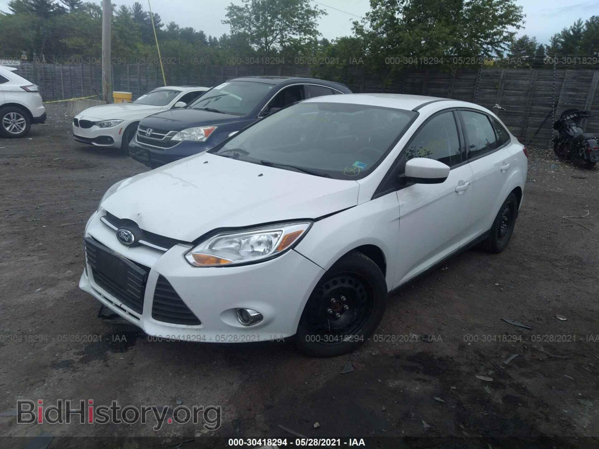 2012 FORD FOCUS - VIN: 1FAHP3F28CL454482 - Photo 2