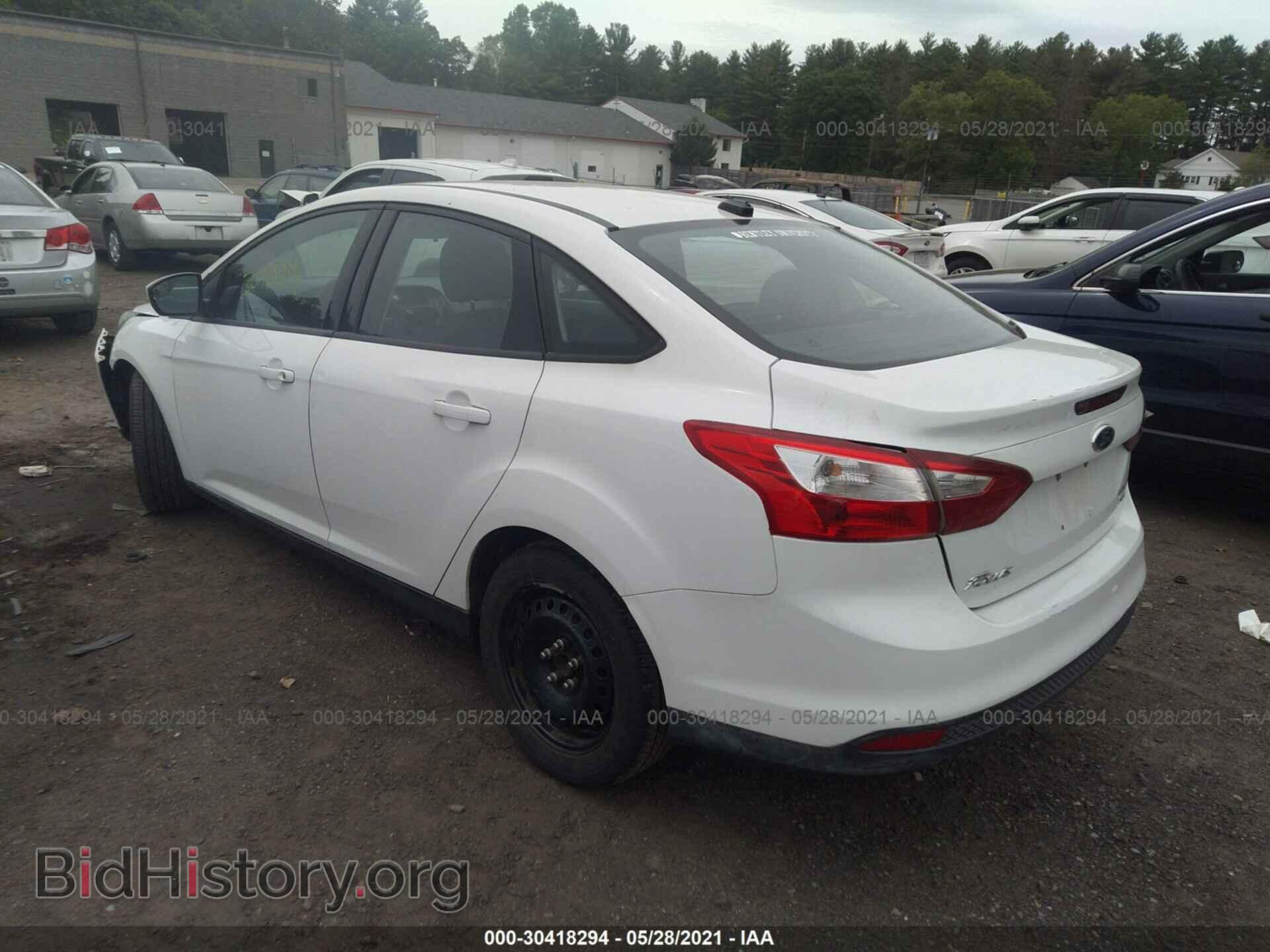 2012 FORD FOCUS - VIN: 1FAHP3F28CL454482 - Photo 3