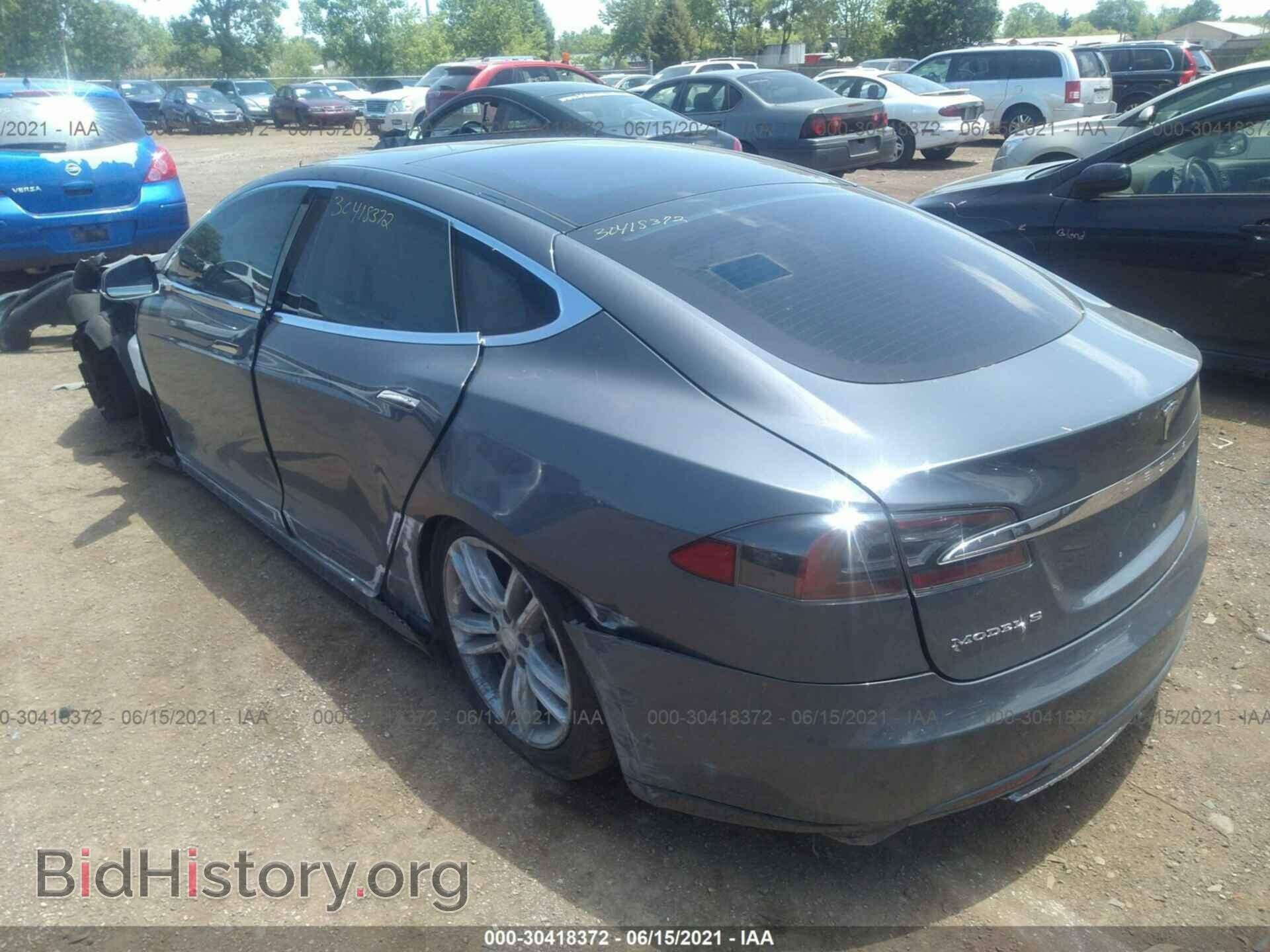 2013 TESLA MODEL S - VIN: 5YJSA1CN8DFP13304 - Photo 3
