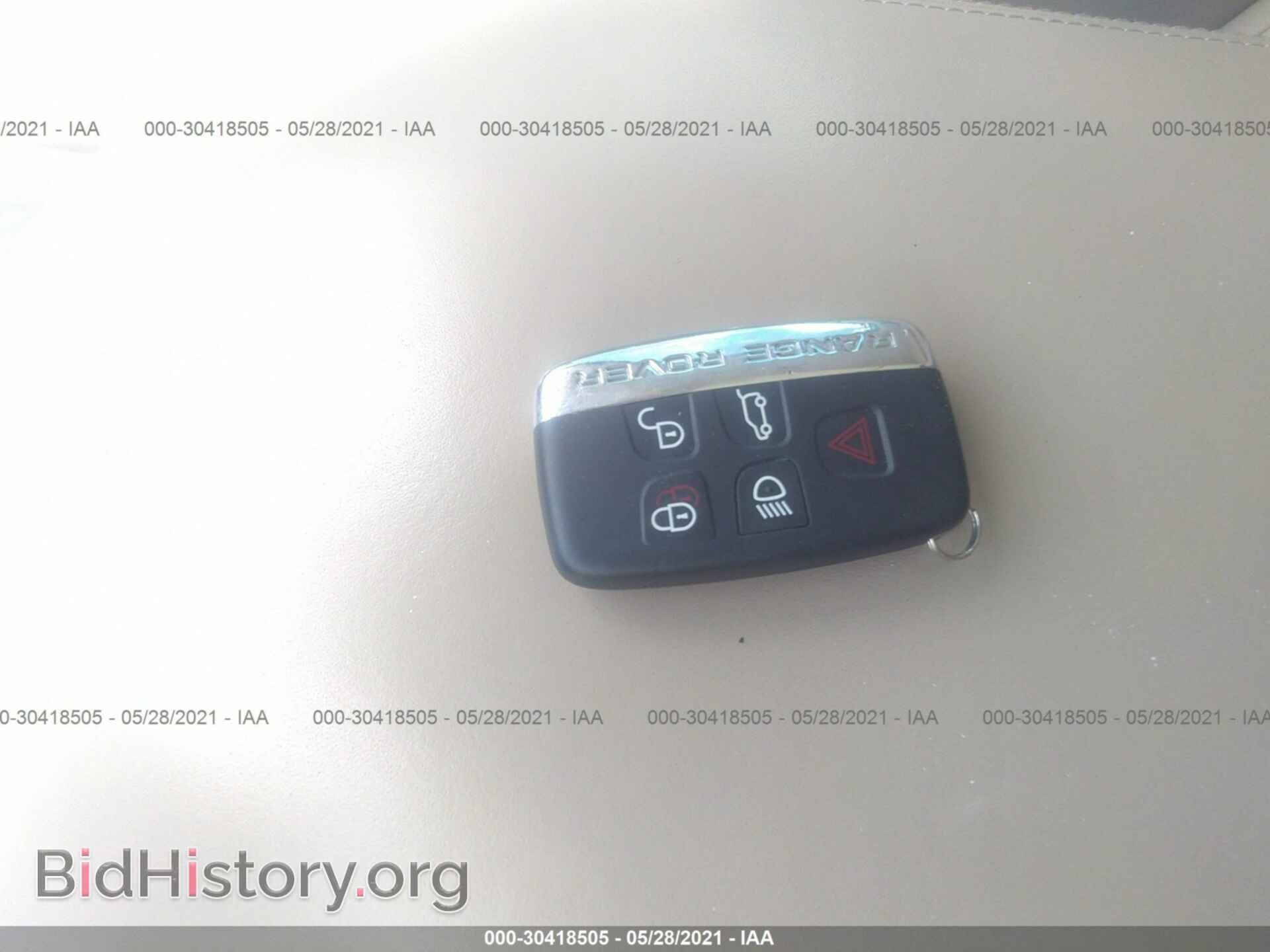 2016 LAND ROVER RANGE ROVER - VIN: SALGS2KF7GA294936 - Фото 11