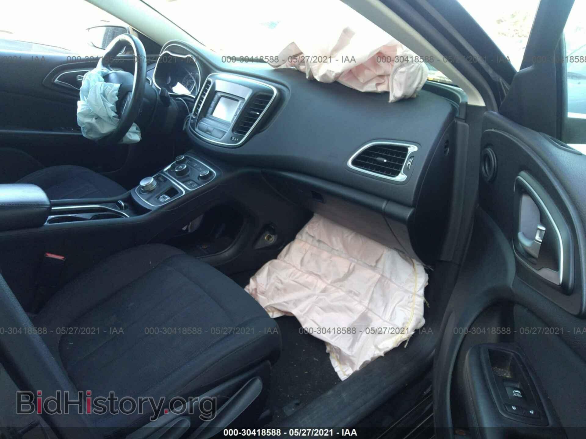 2016 CHRYSLER 200 - VIN: 1C3CCCAB3GN164155 - Фото 5