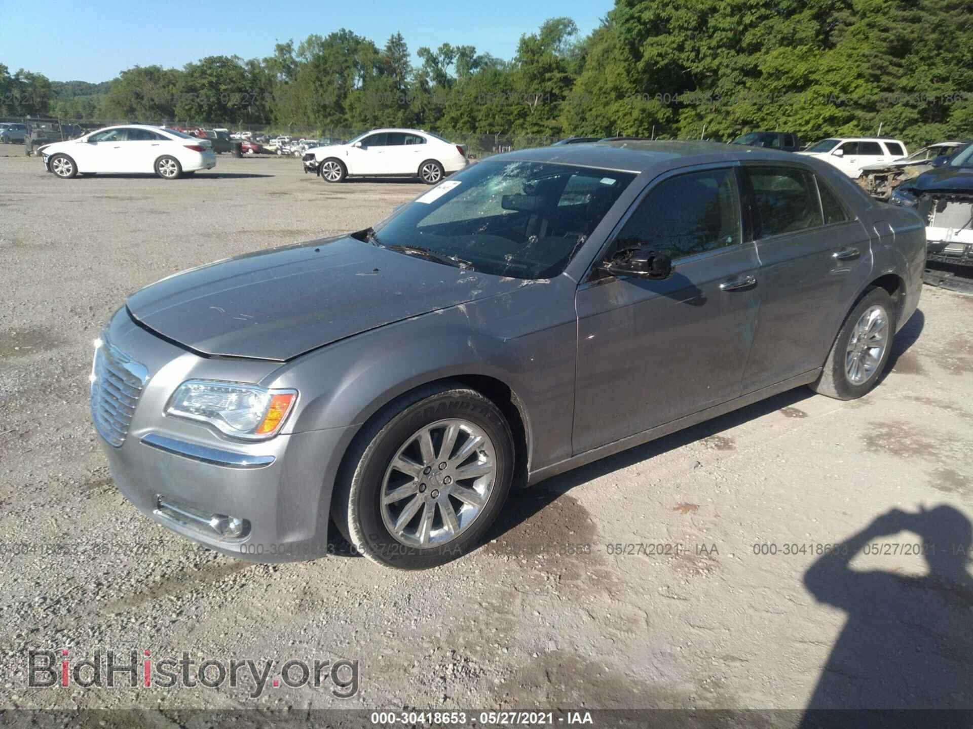 2013 CHRYSLER 300 - VIN: 2C3CCAEG1DH606462 - Фото 2