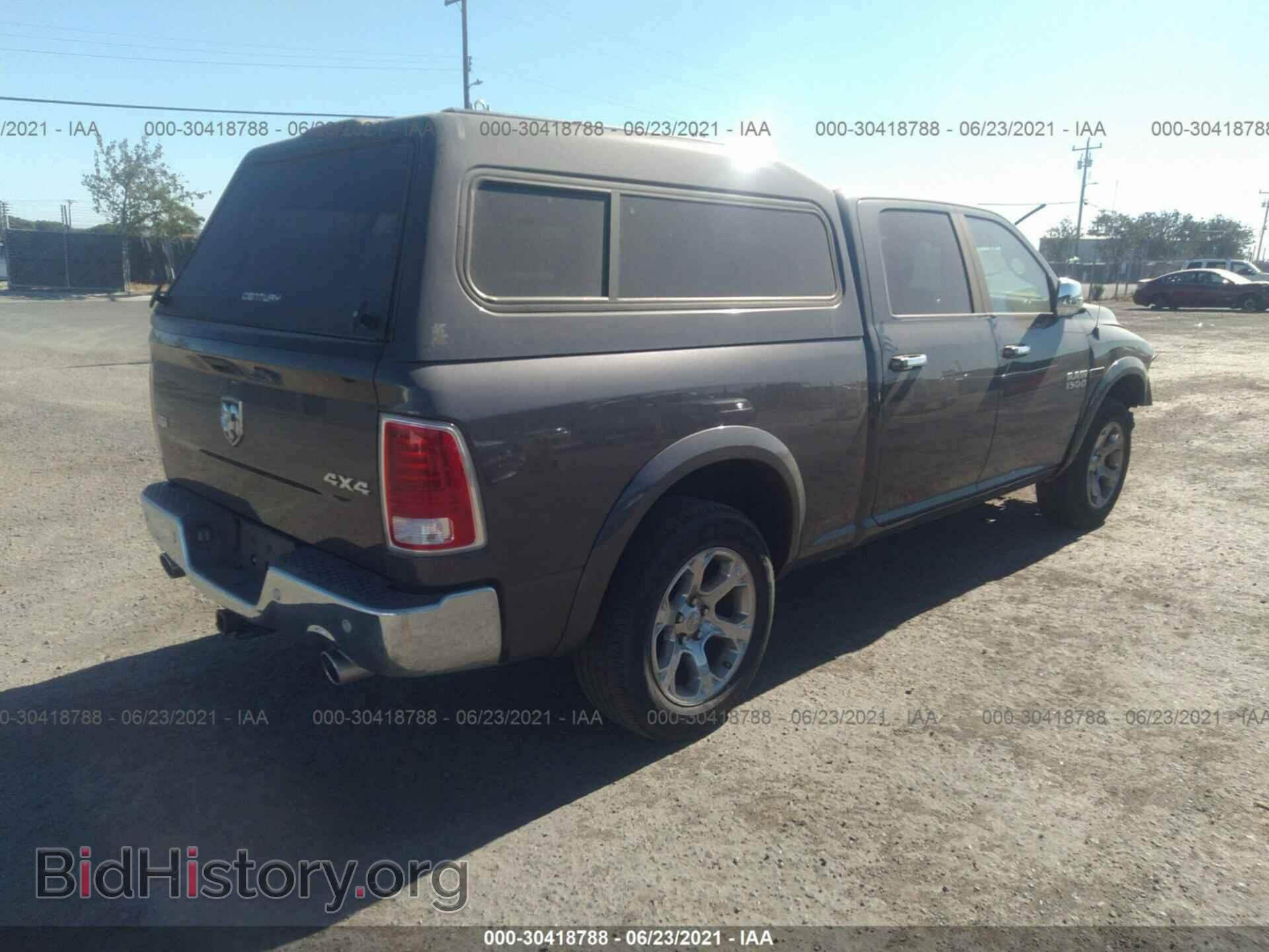 2017 RAM 1500 - VIN: 1C6RR7VM4HS754429 - Фото 4