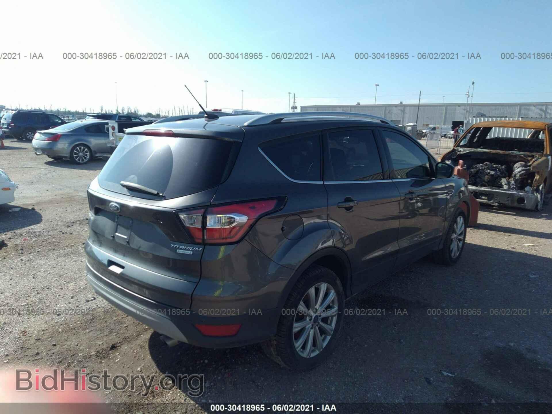 2017 FORD ESCAPE - VIN: 1FMCU0J94HUD40735 - Фото 4