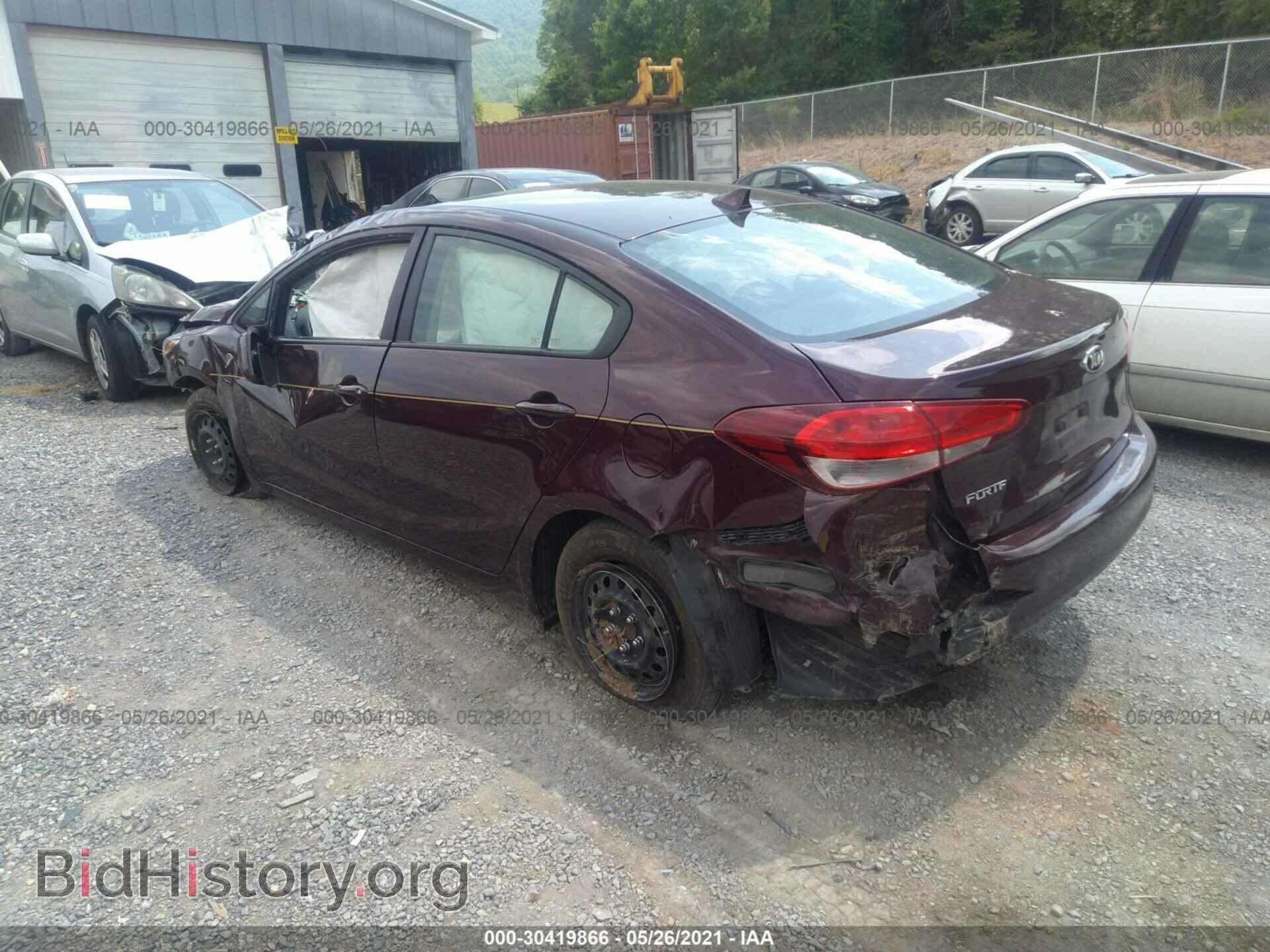 2017 KIA FORTE - VIN: 3KPFK4A78HE028350 - Photo 3