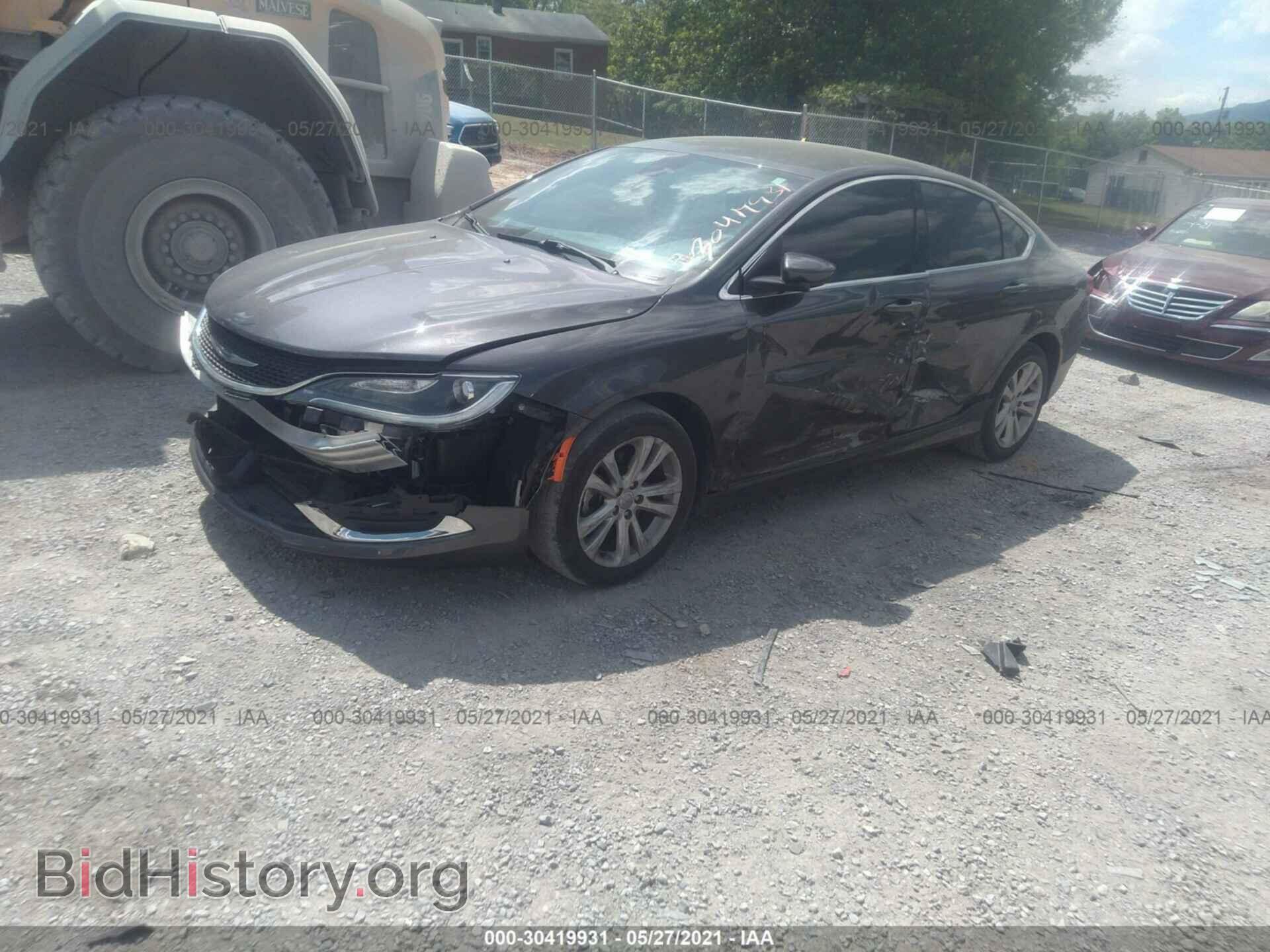 2015 CHRYSLER 200 - VIN: 1C3CCCAB2FN715643 - Фото 2