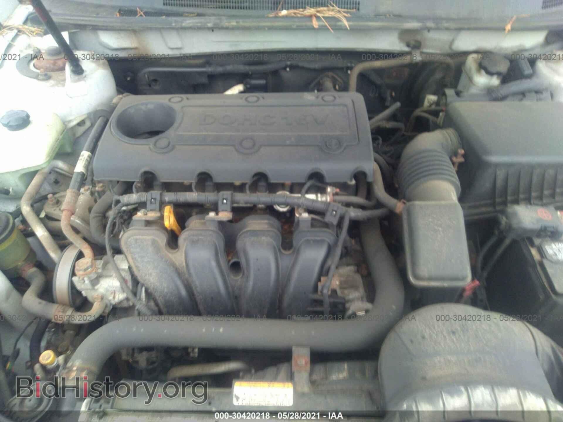 2009 KIA OPTIMA - VIN: KNAGE228695296637 - Фото 10