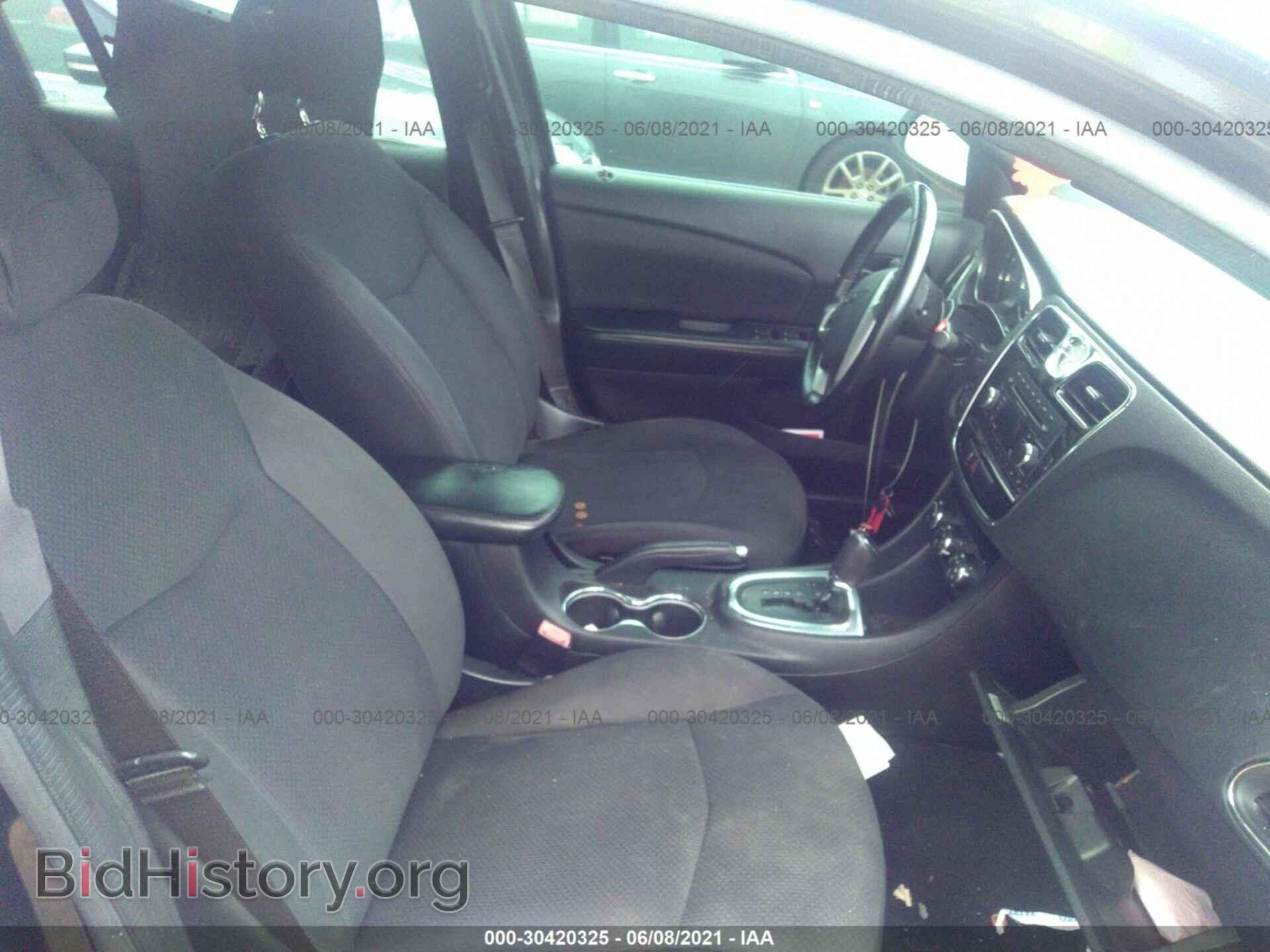 2013 CHRYSLER 200 - VIN: 1C3CCBBB9DN764957 - Фото 5