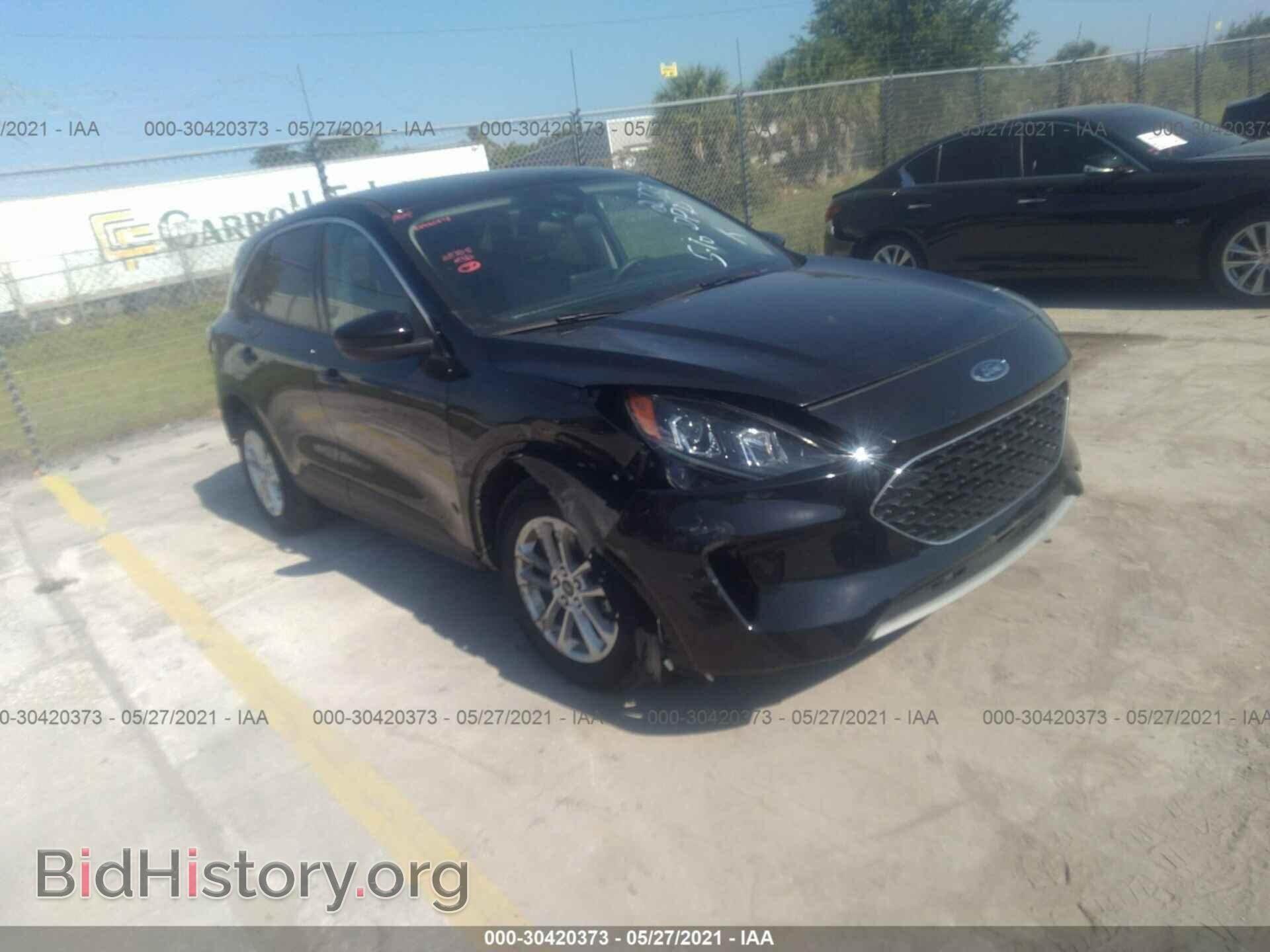 Фотография 1FMCU0G64LUA12334 - FORD ESCAPE 2020