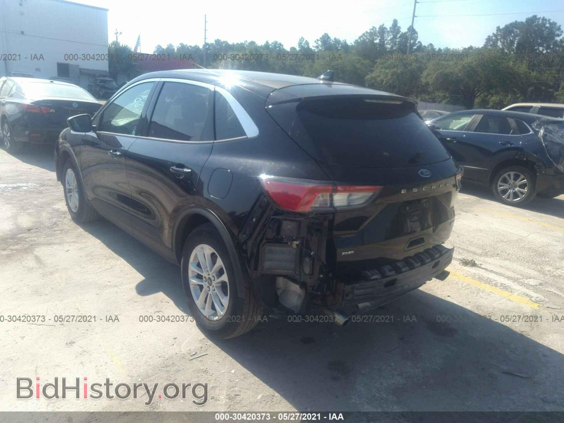 2020 FORD ESCAPE - VIN: 1FMCU0G64LUA12334 - Фото 3
