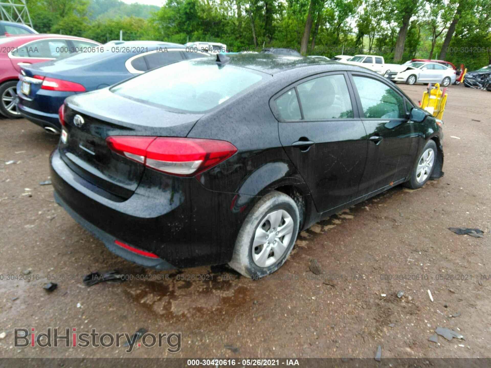 2017 KIA FORTE - VIN: 3KPFK4A73HE013237 - Фото 4