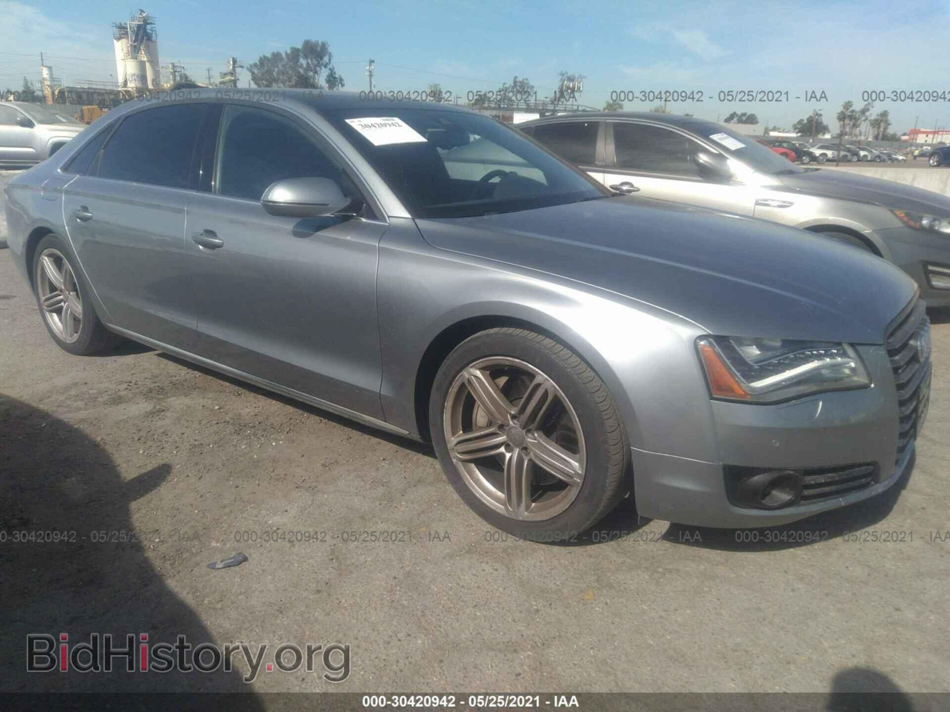 Photo WAURVAFD3CN037685 - AUDI A8 L 2012