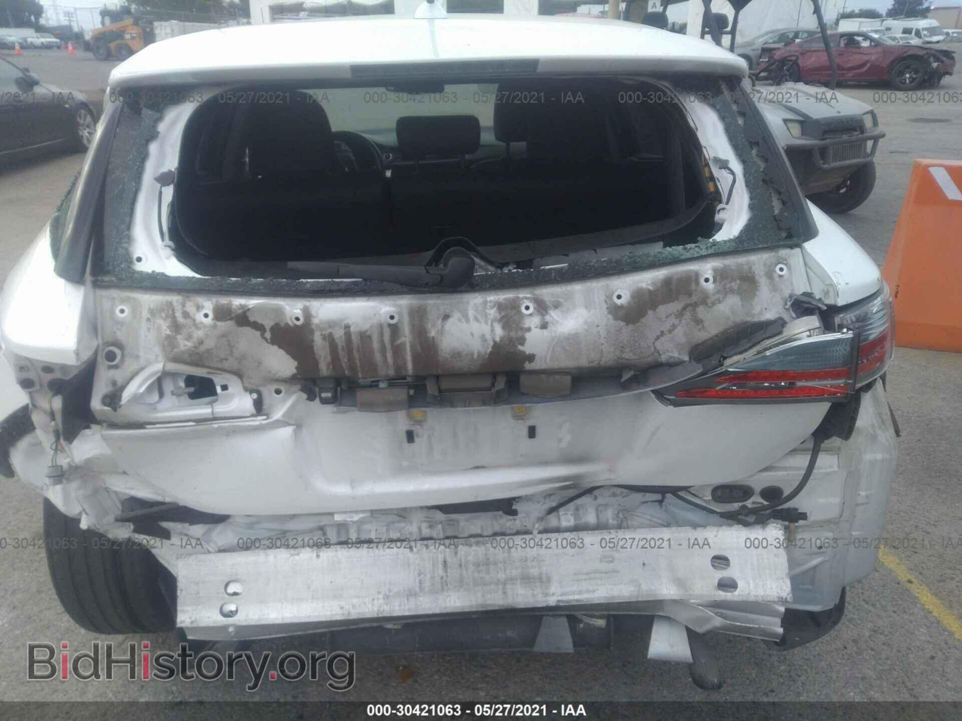 2012 LEXUS CT 200H - VIN: JTHKD5BH4C2053465 - Photo 6
