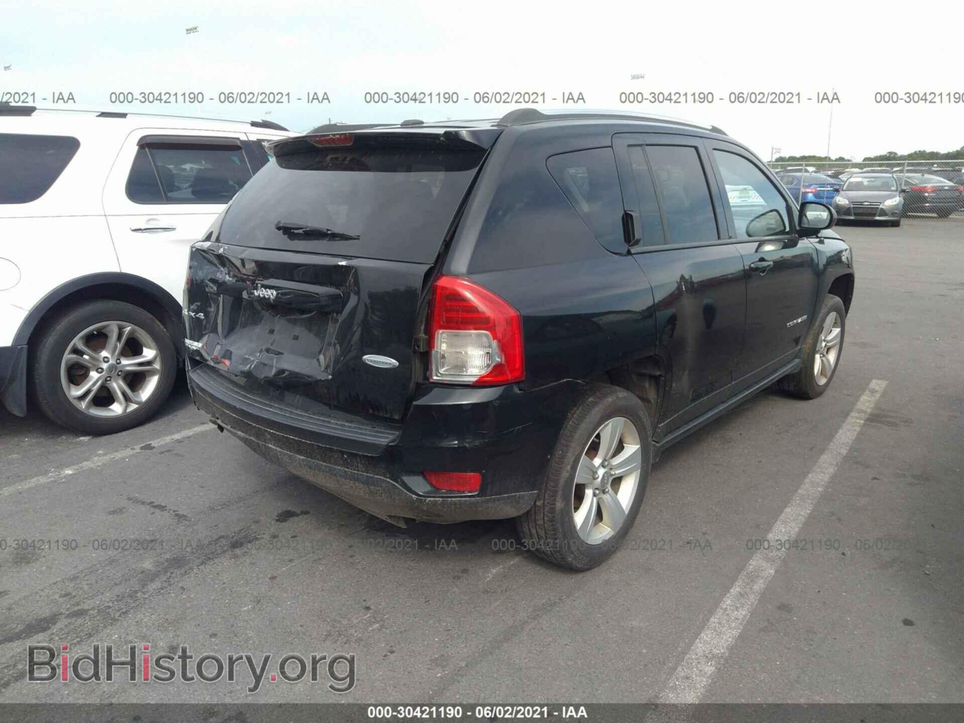 2012 JEEP COMPASS - VIN: 1C4NJDEB8CD686208 - Photo 4
