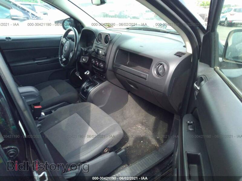2012 Jeep COMPASS (VIN 1C4NJDEB8CD686208) — фото 5 из 11