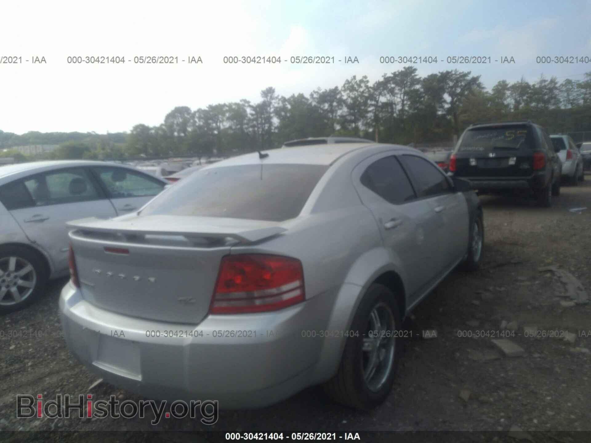 2010 DODGE AVENGER - VIN: 1B3CC5FB9AN176822 - Photo 4