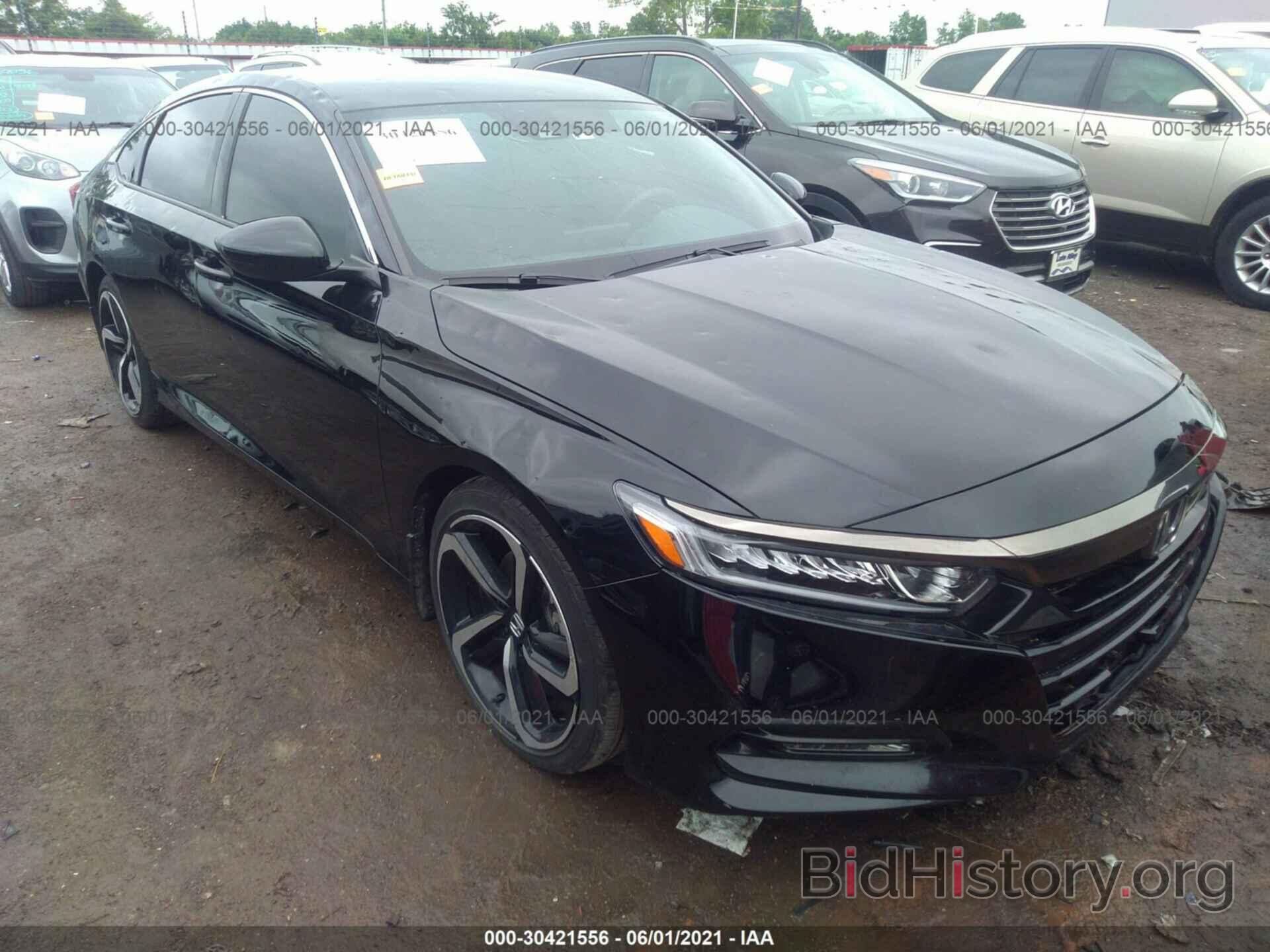 Photo 1HGCV1F31KA085368 - HONDA ACCORD SEDAN 2019