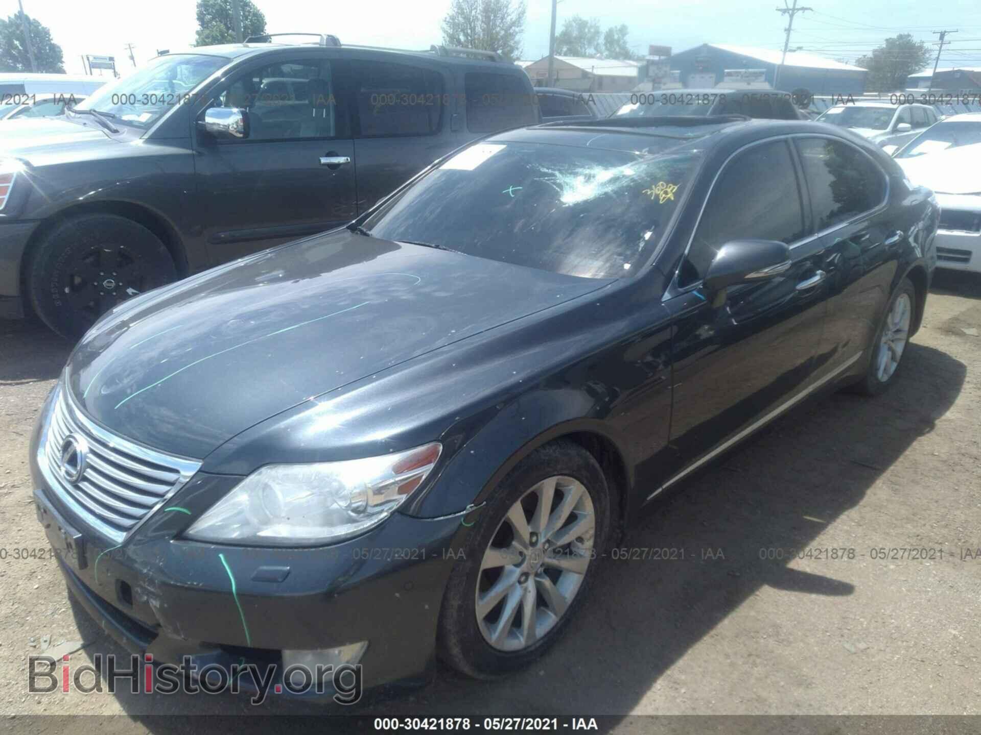 2011 LEXUS LS 460 - VIN: JTHCL5EF5B5012261 - Photo 2