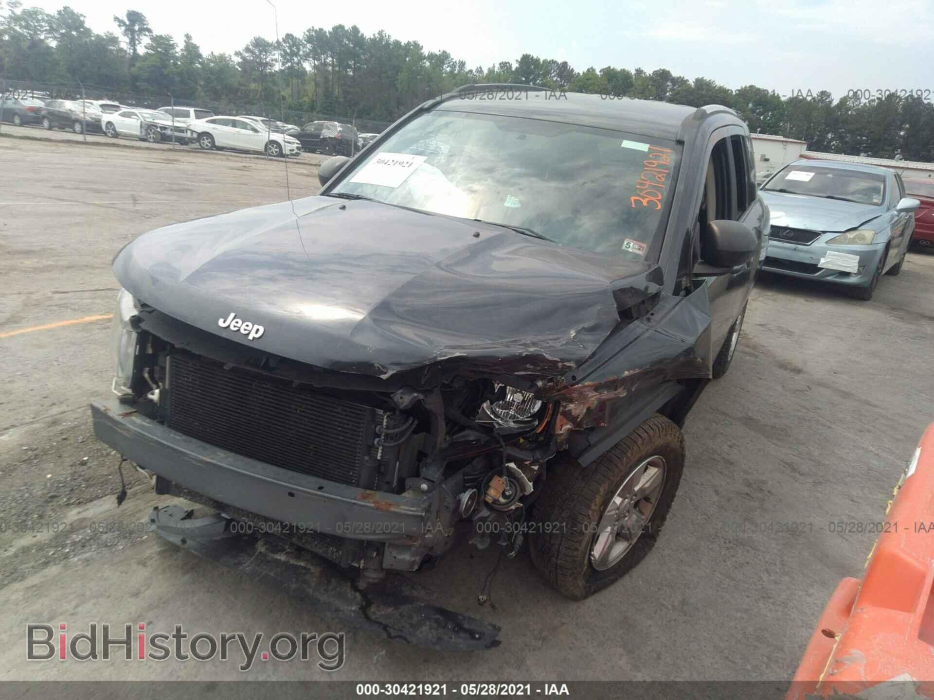 2014 JEEP COMPASS - VIN: 1C4NJCBA7ED777611 - Фото 2