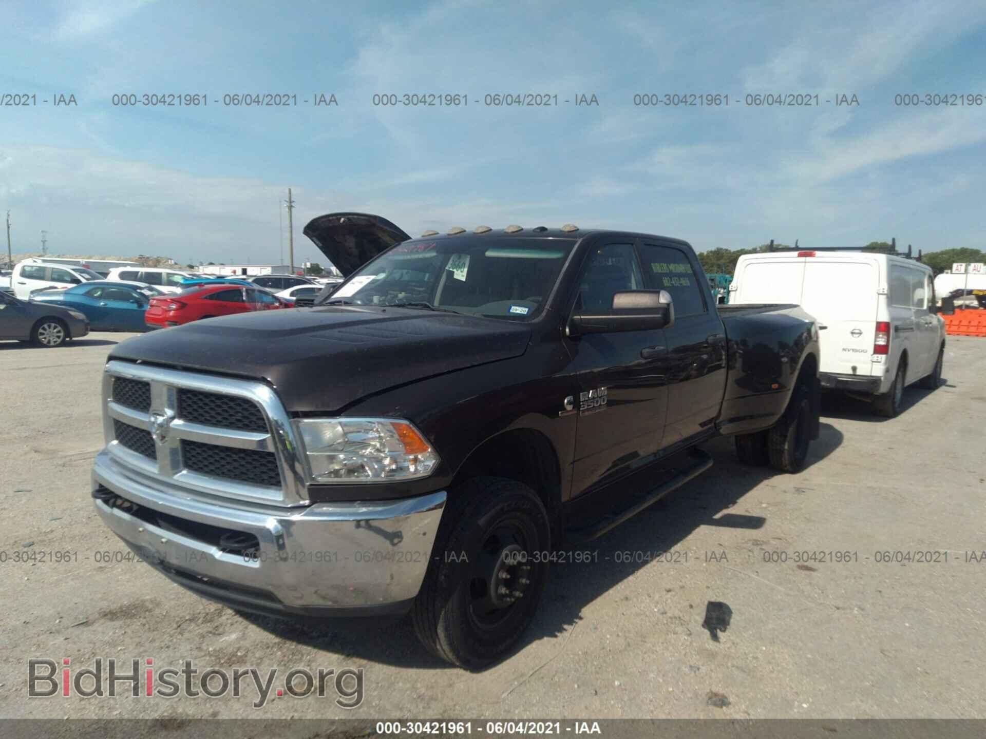 2017 RAM 3500 - VIN: 3C63RRGL6HG596849 - Фото 2
