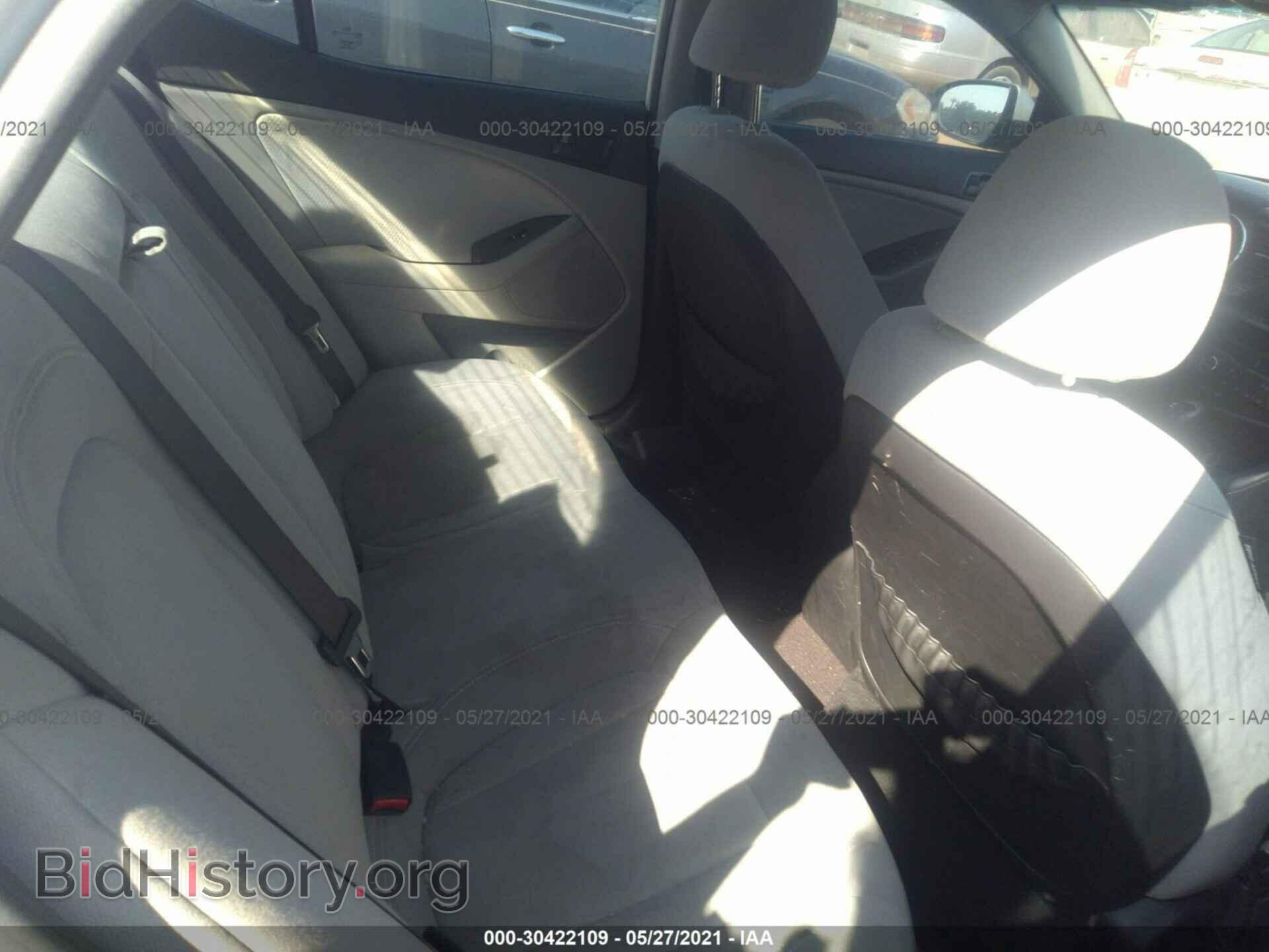 2011 KIA OPTIMA - VIN: KNAGM4A76B5067016 - Фото 8