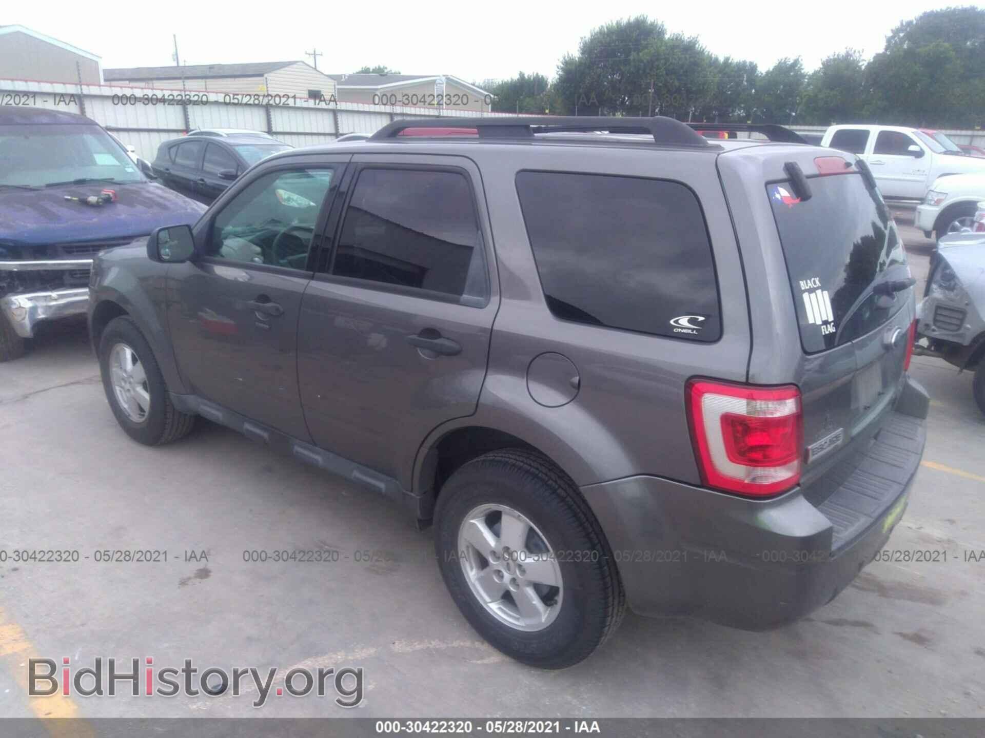 2012 FORD ESCAPE - VIN: 1FMCU0D72CKB04809 - Фото 3