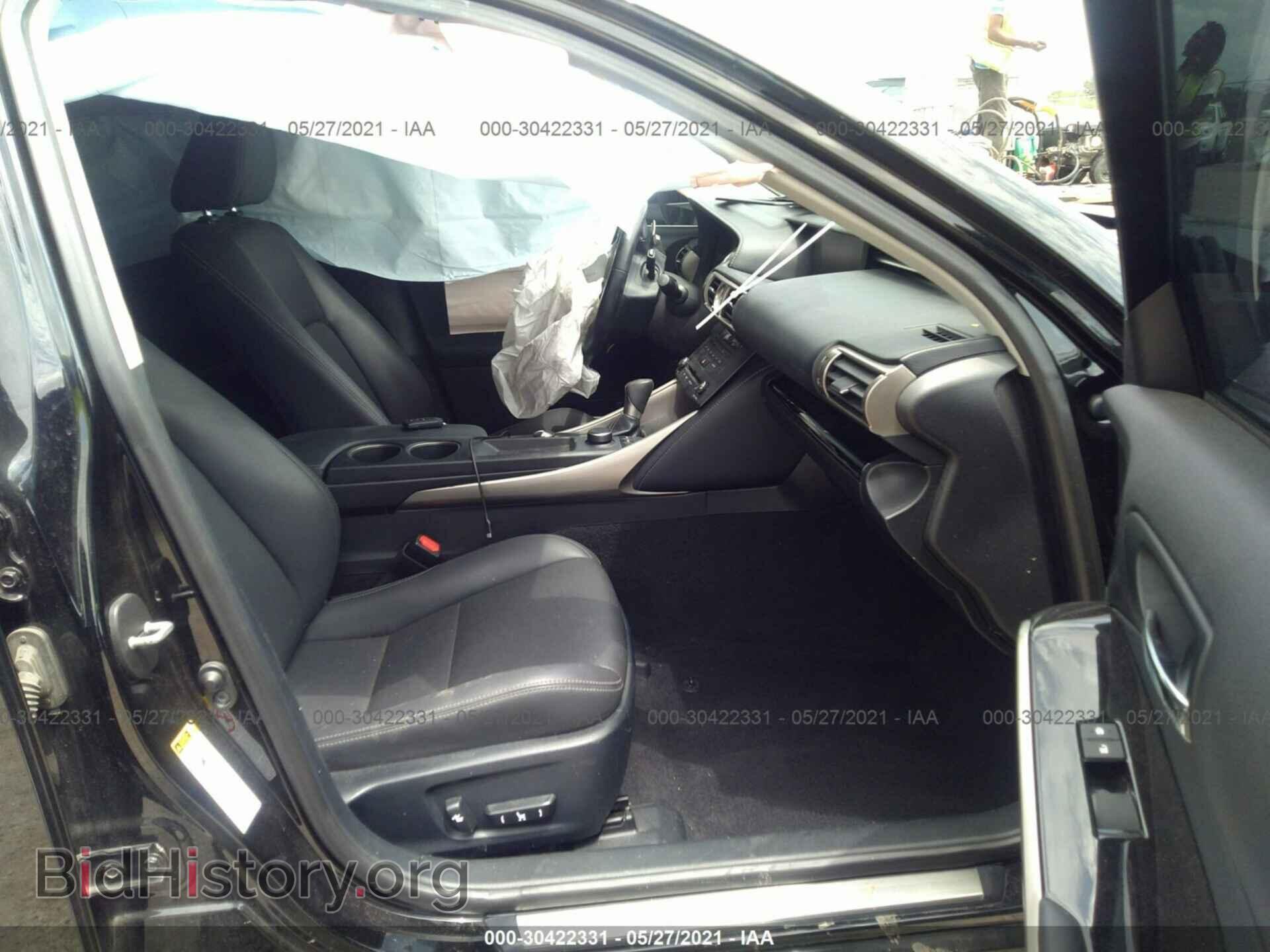 2016 LEXUS IS 200T - VIN: JTHBA1D21G5009907 - Фото 5