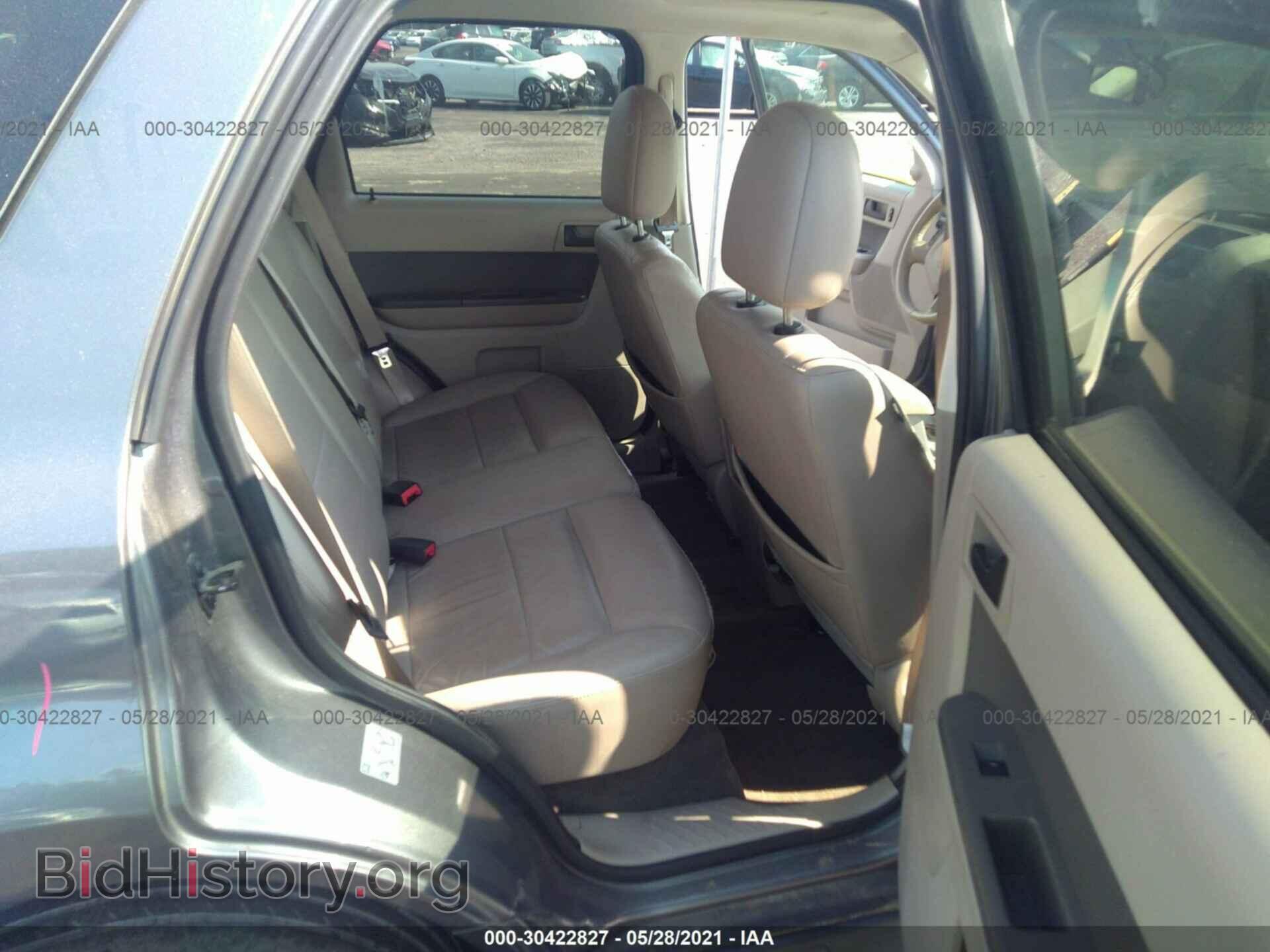 2011 FORD ESCAPE - VIN: 1FMCU0D74BKA36592 - Фото 8
