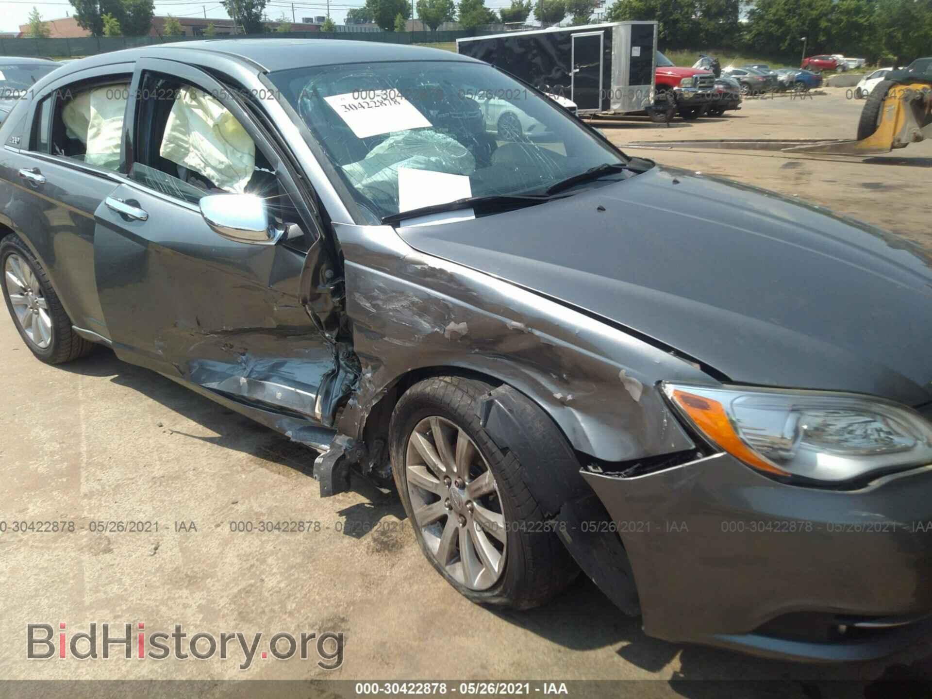 2013 CHRYSLER 200 - VIN: 1C3CCBCG1DN522710 - Фото 6