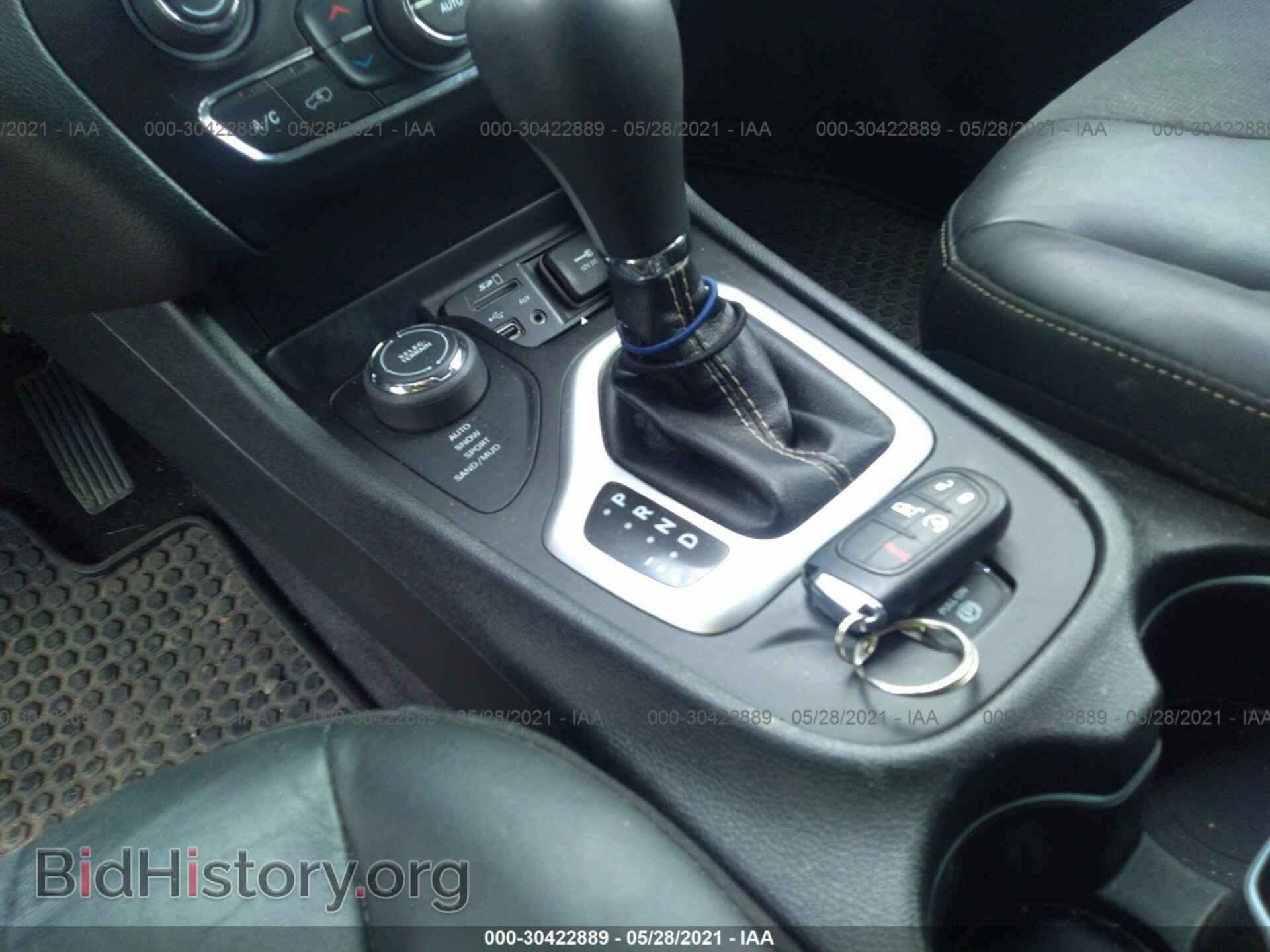 2018 JEEP CHEROKEE - VIN: 1C4PJMLX5JD527490 - Фото 11