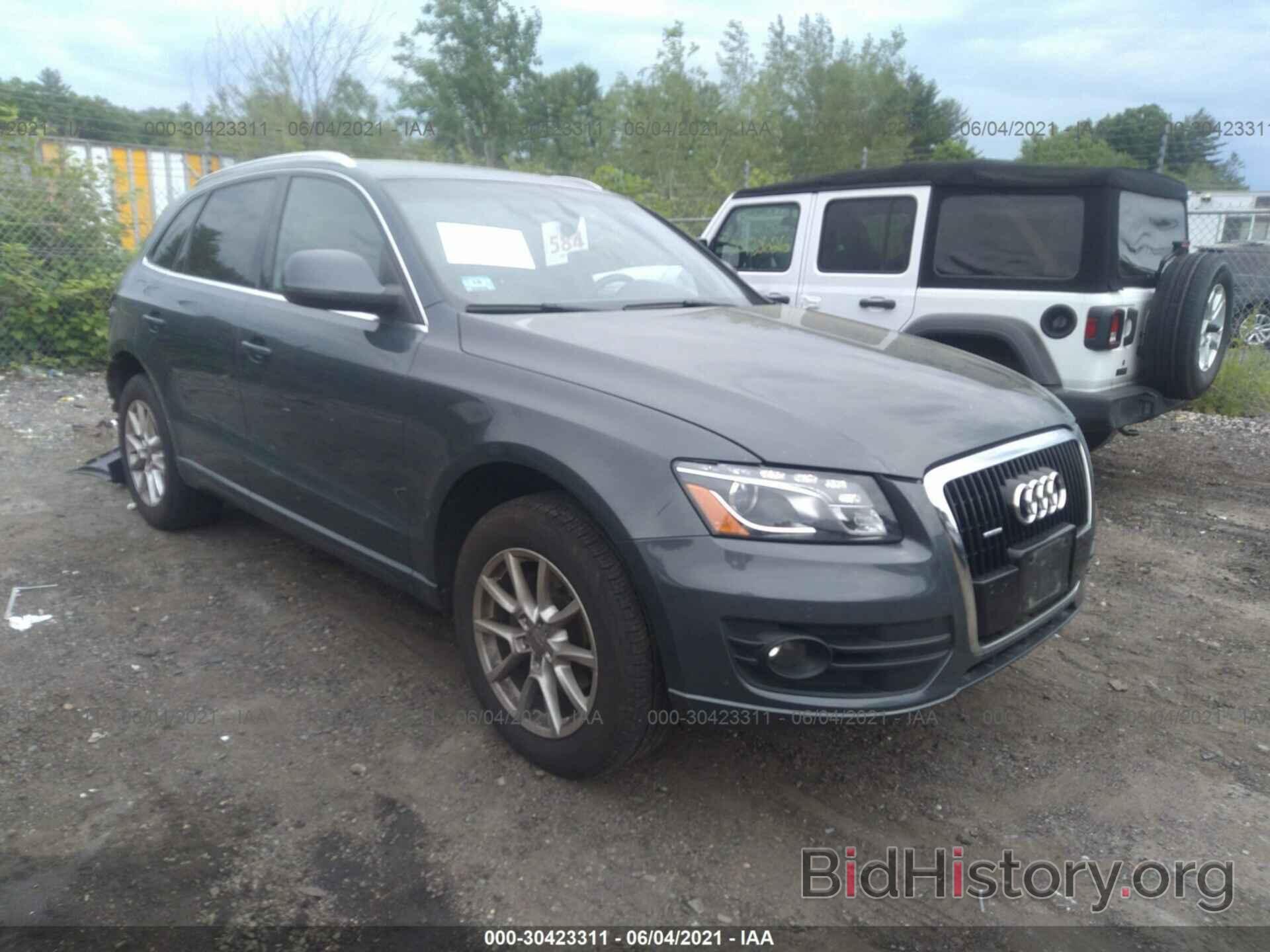 Фотография WA1LKAFP4AA092401 - AUDI Q5 2010