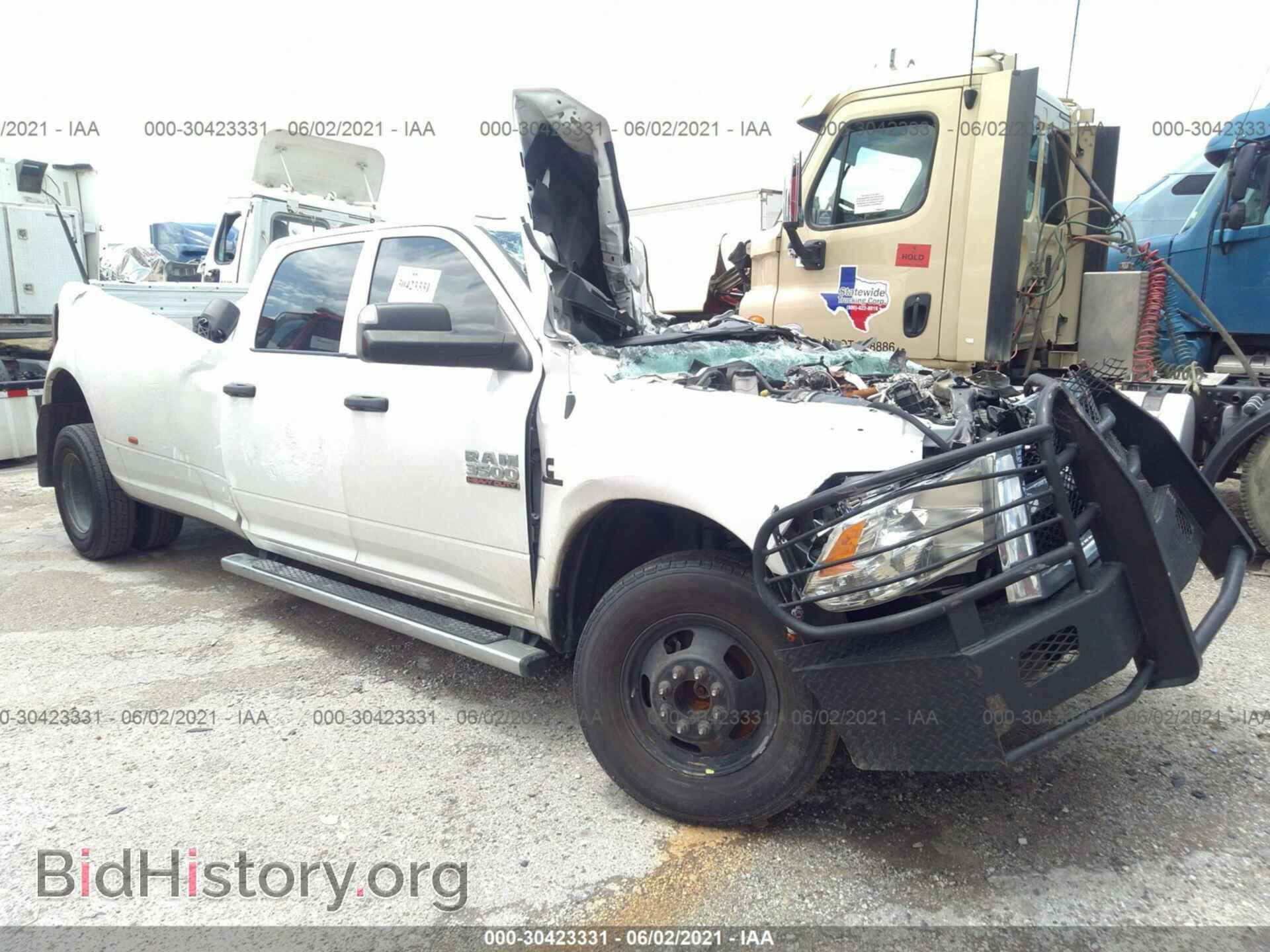 Photo 3C63RRGL8JG360628 - RAM 3500 2018
